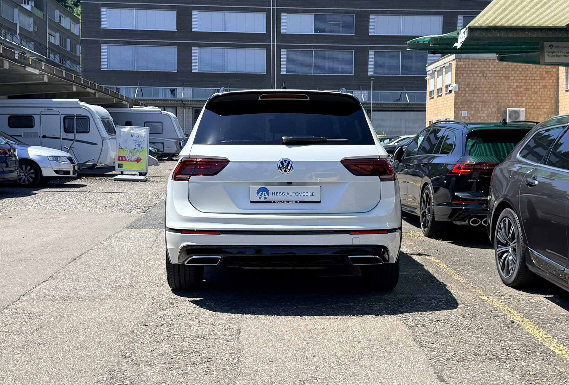 VW Tiguan 2.0TSI R-Line 4Motion DSG-image-15