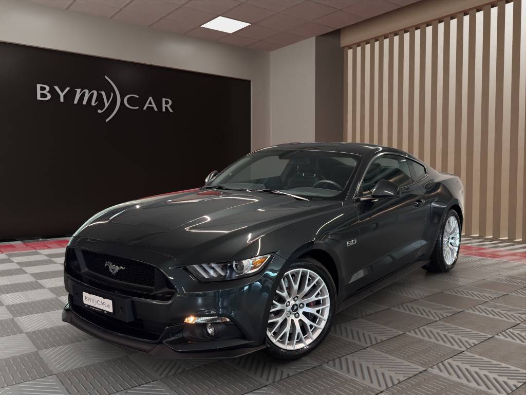FORD Mustang Fastback 5.0 V8 GT Automat