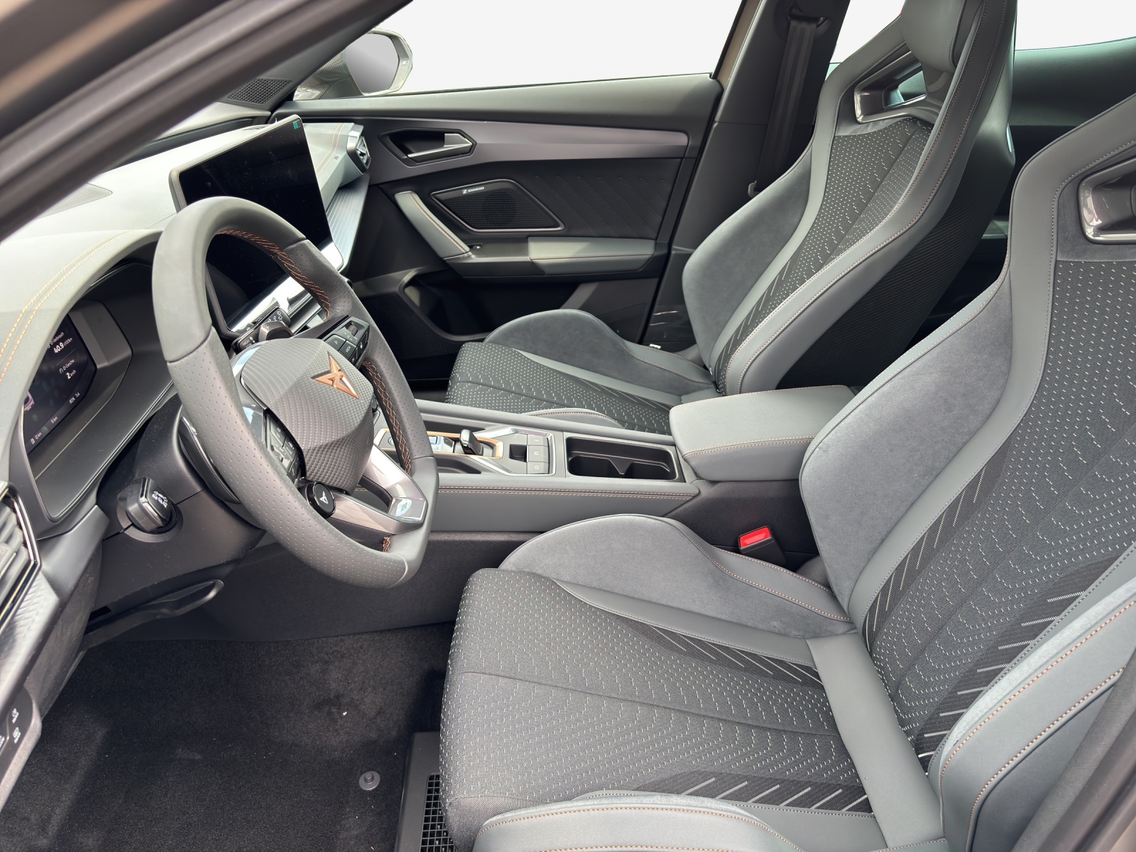 CUPRA Formentor 2.5TSI VZ5 Prime Edition 4Drive DSG-image-7