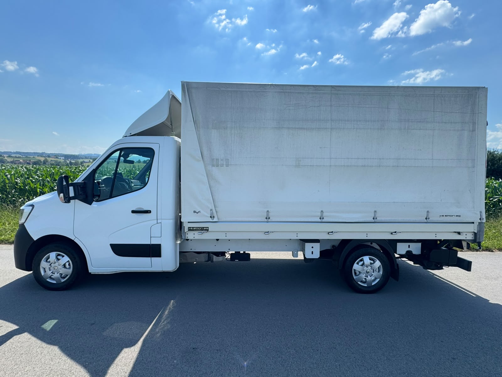 RENAULT Crafter 35 2.0 TDI L3 A mit Hebebühne und Anhängerkupplung-image-2