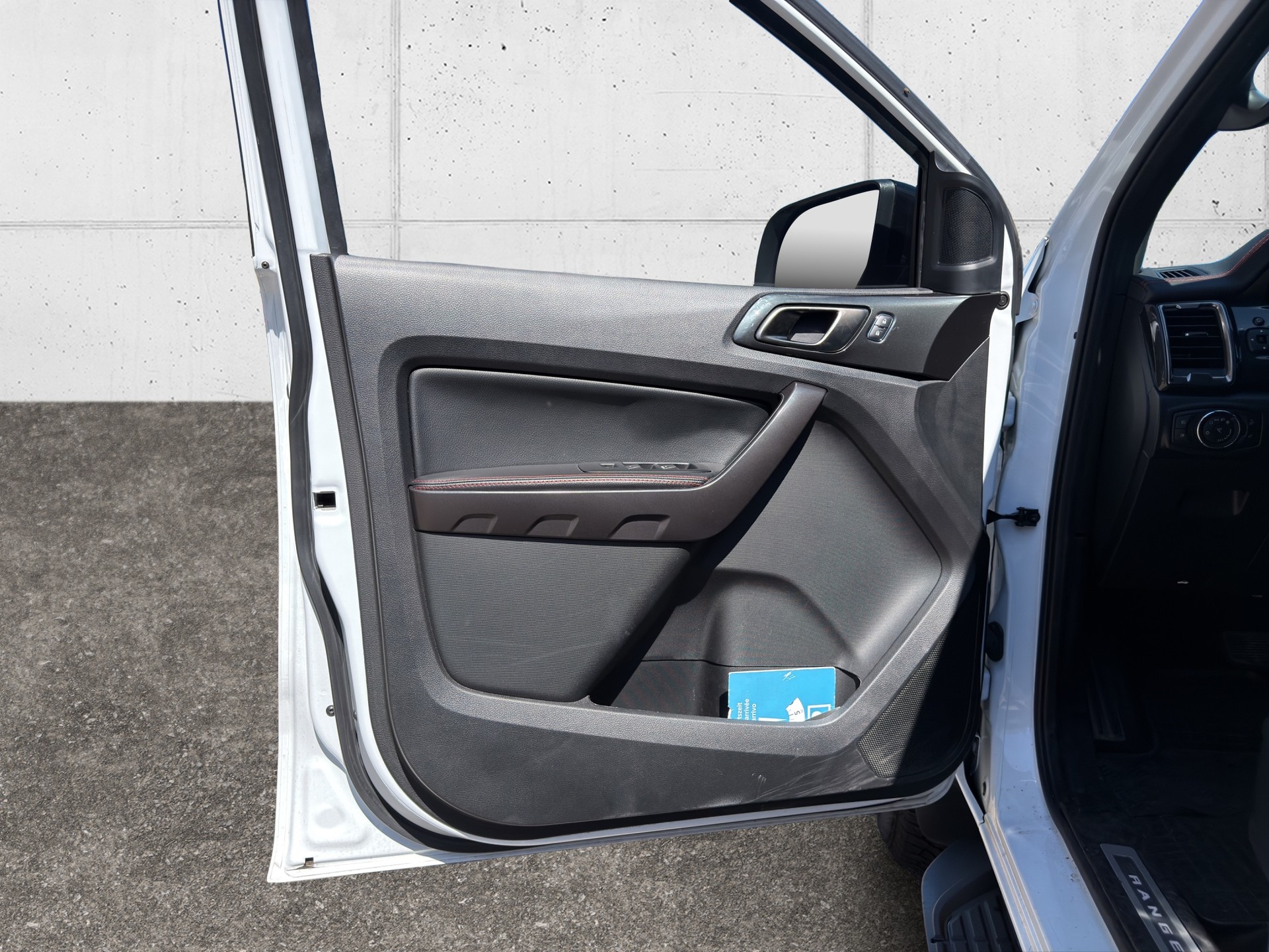 FORD Ranger Stormtrak 2.0 Eco Blue 4x4 A-image-27