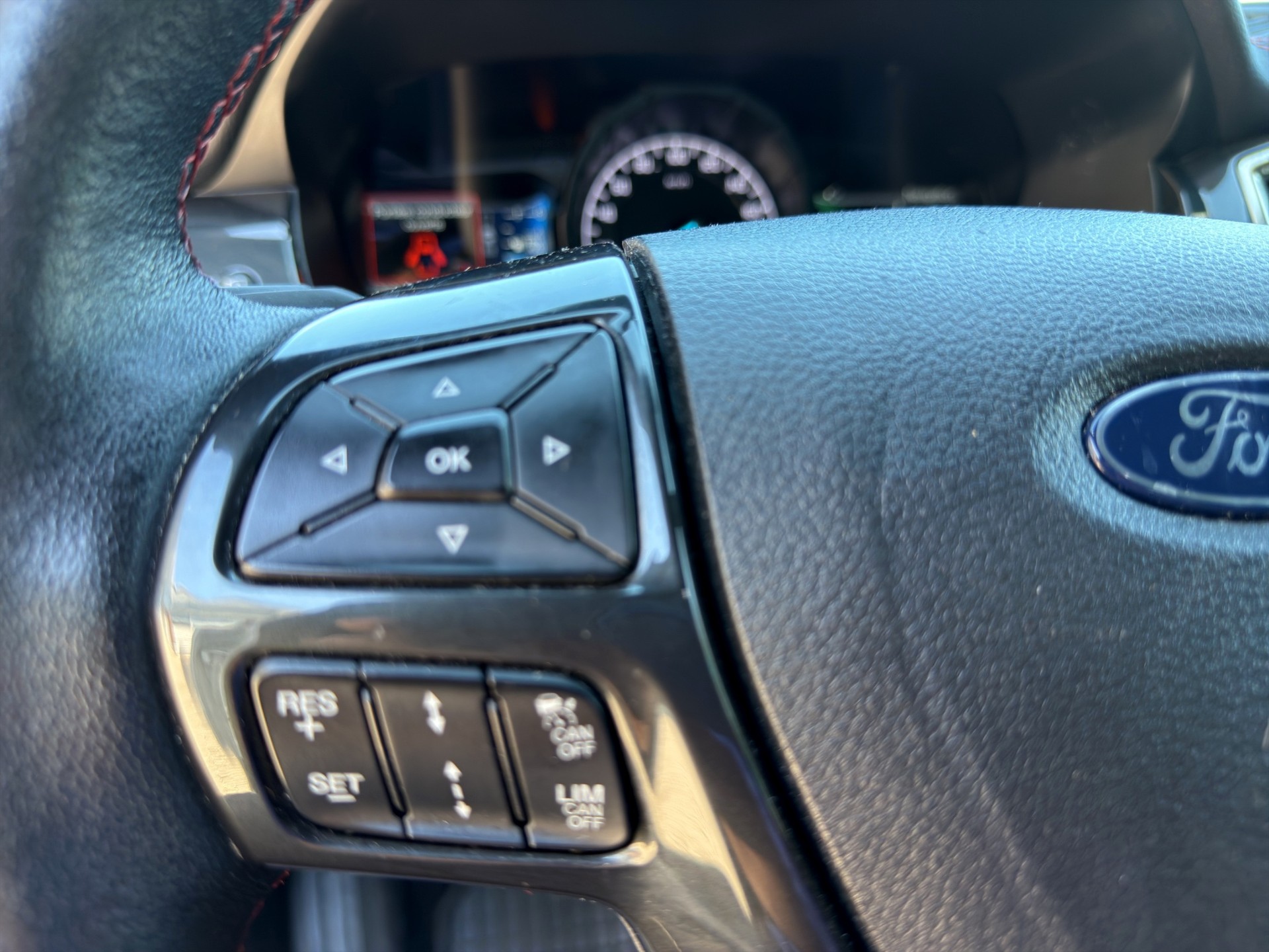 FORD Ranger Stormtrak 2.0 Eco Blue 4x4 A-image-17