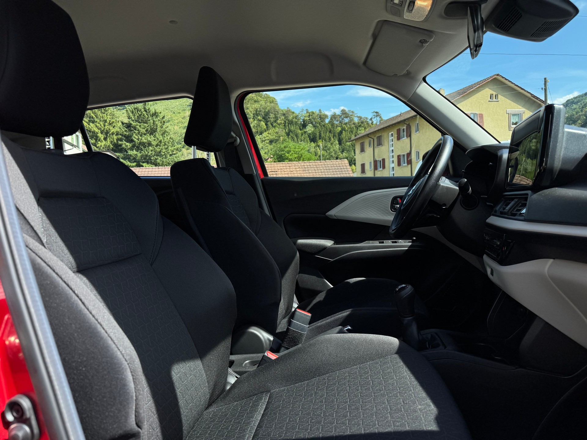 SUZUKI Swift 1.2 Compact Top Hybrid 4x4-image-10