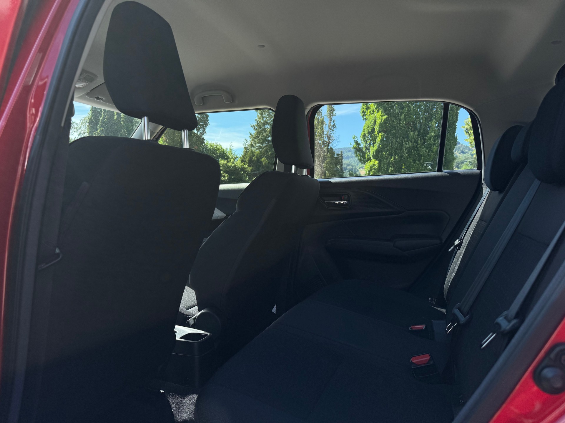 SUZUKI Swift 1.2 Compact Top Hybrid 4x4-image-11