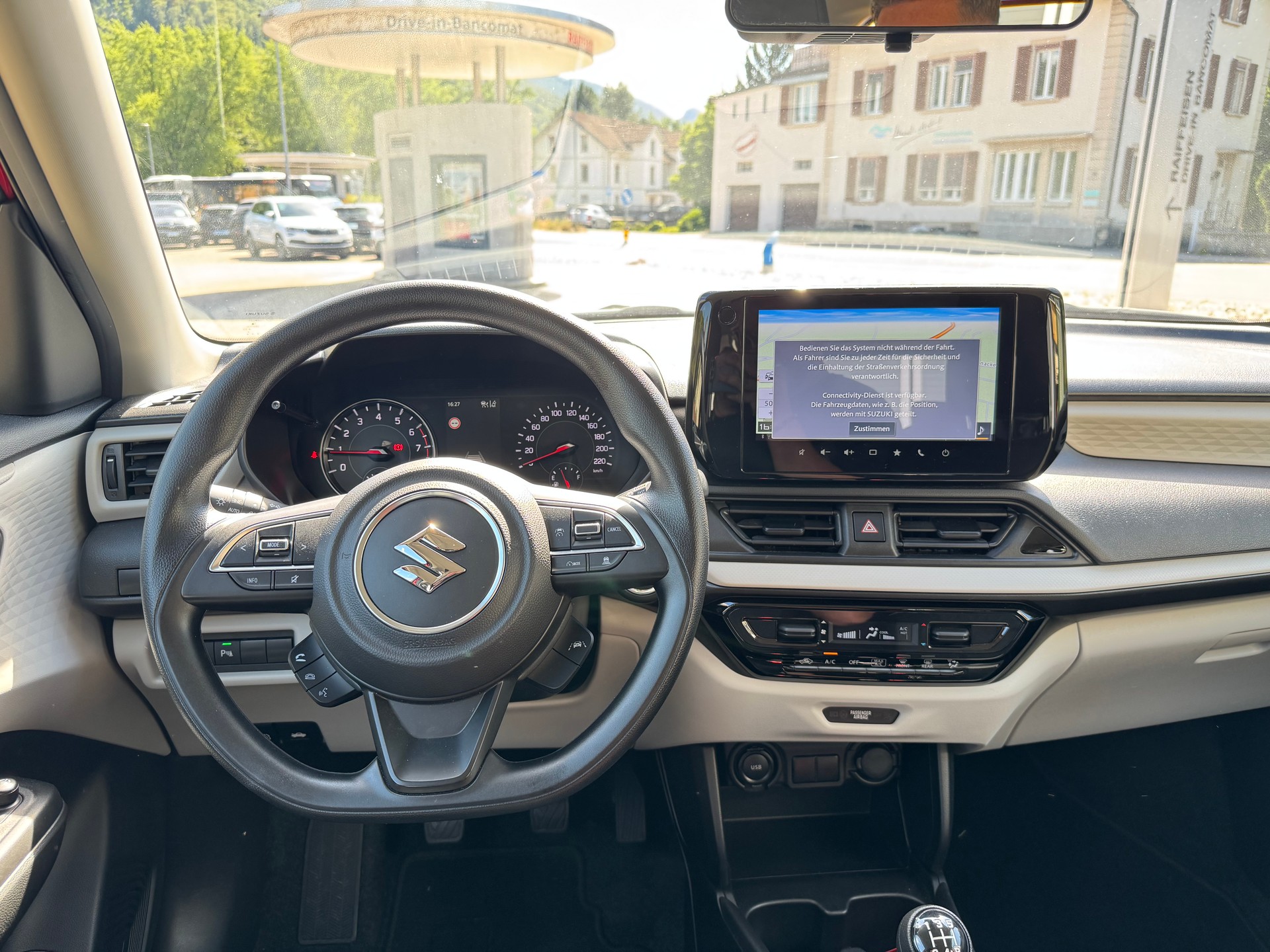 SUZUKI Swift 1.2 Compact Top Hybrid 4x4-image-13