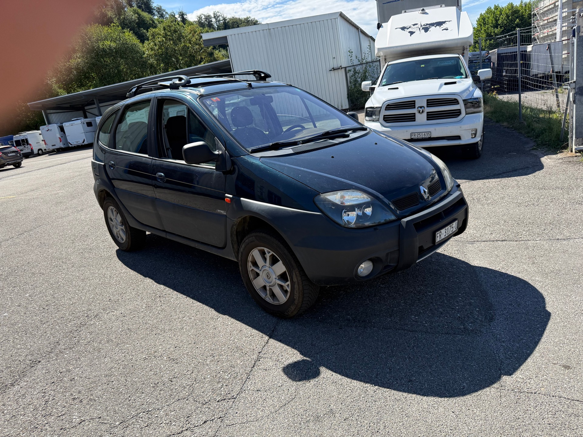 RENAULT Scénic 2.0 16V RX4 Sportway-image-2