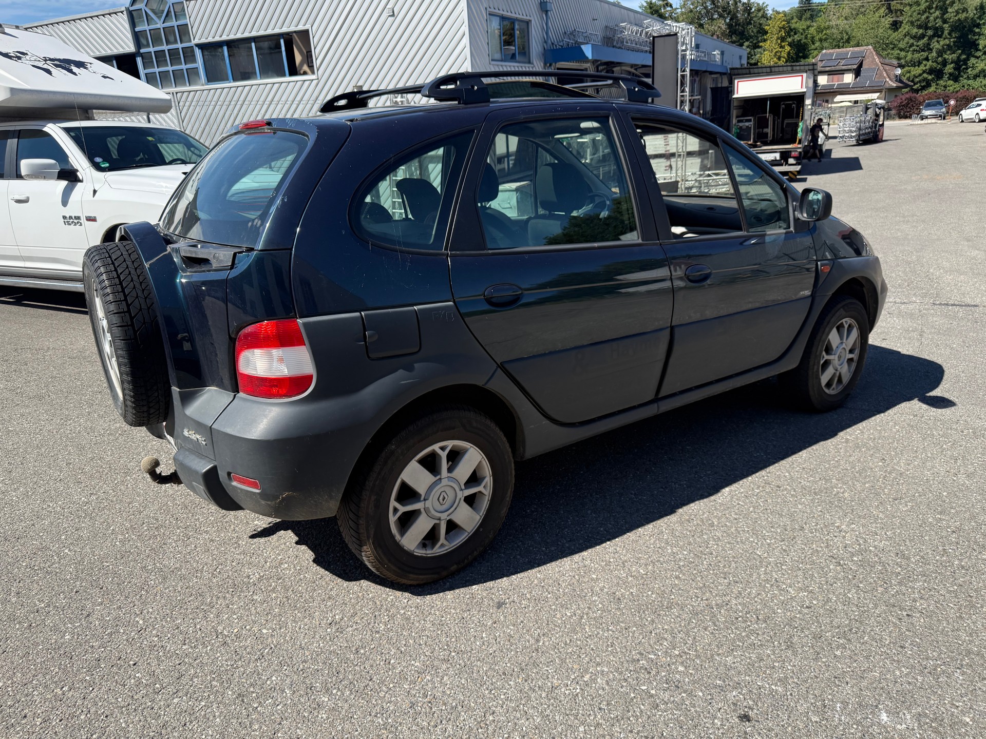RENAULT Scénic 2.0 16V RX4 Sportway-image-3