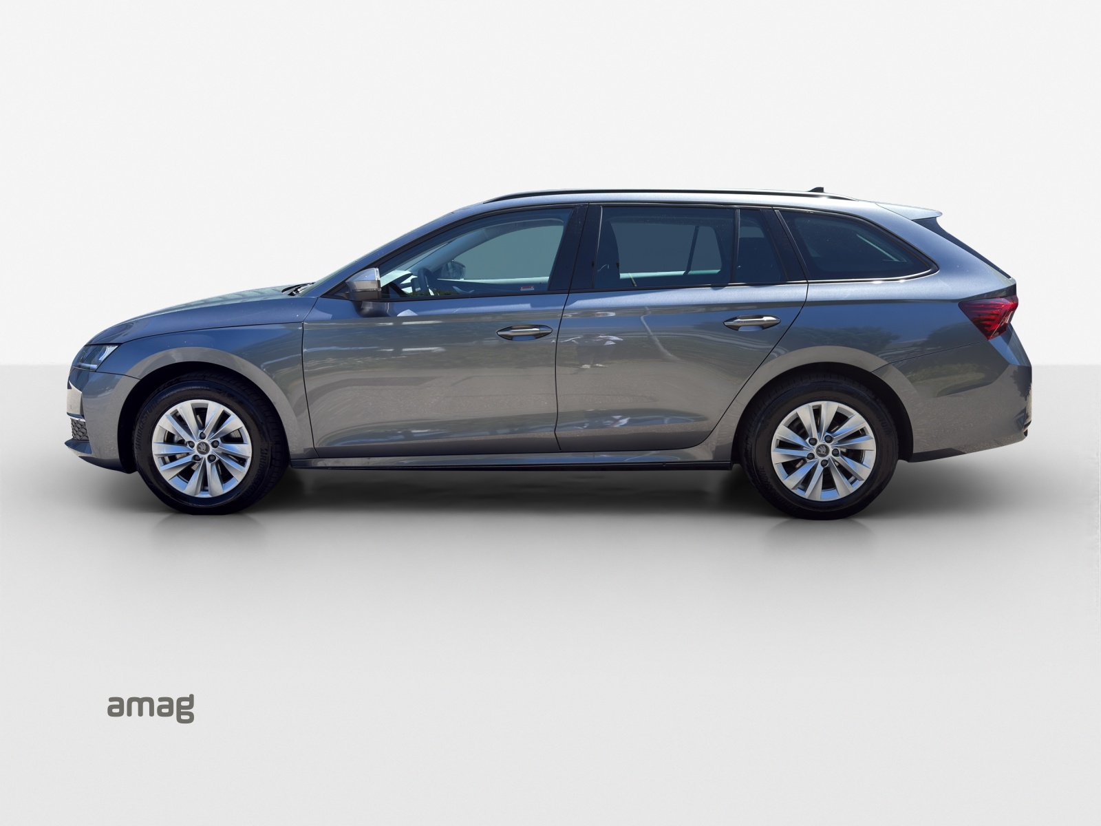 SKODA Octavia Combi 1.5 TSI mHEV DSG Dynamic-image-1