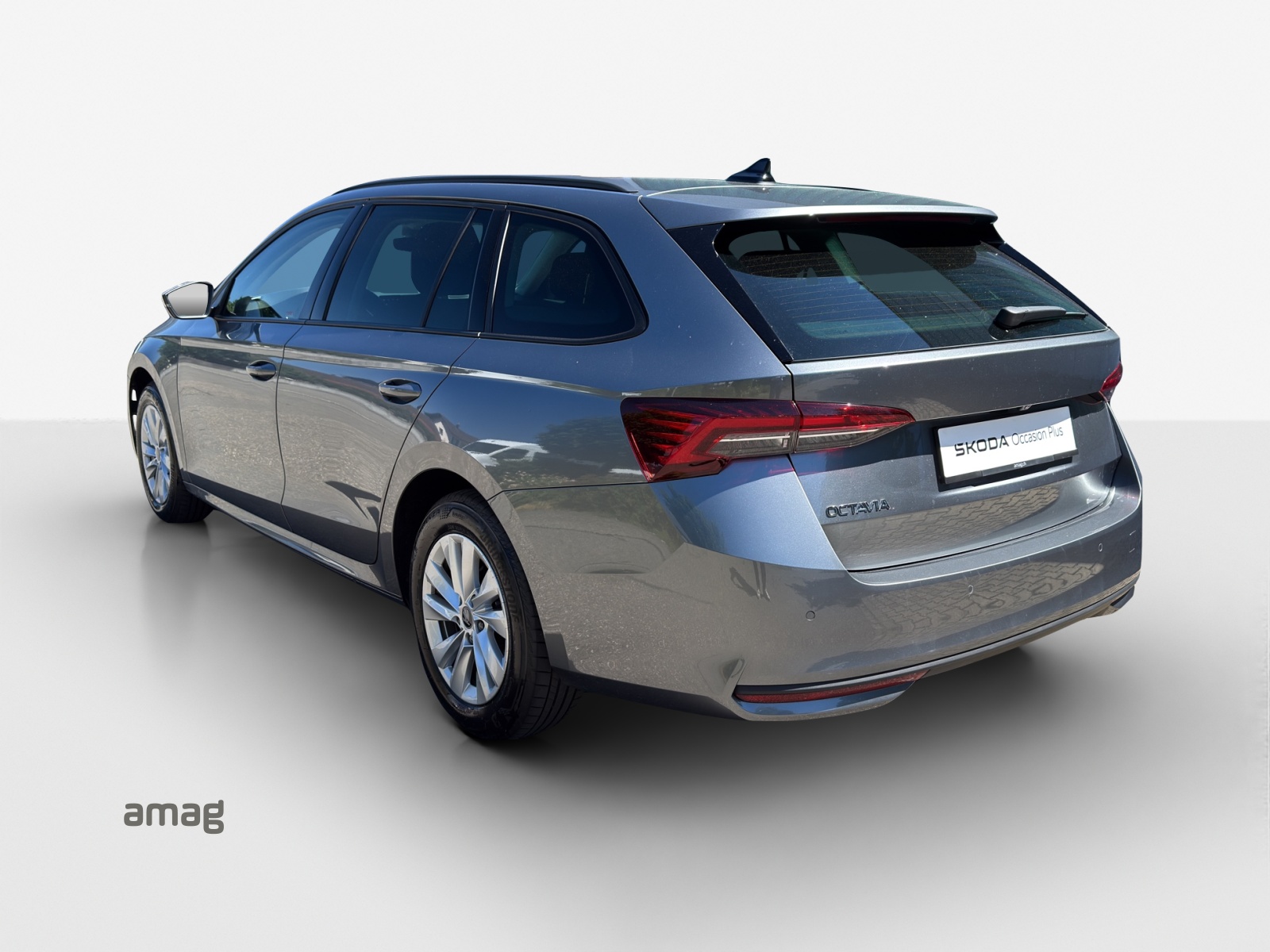 SKODA Octavia Combi 1.5 TSI mHEV DSG Dynamic-image-2