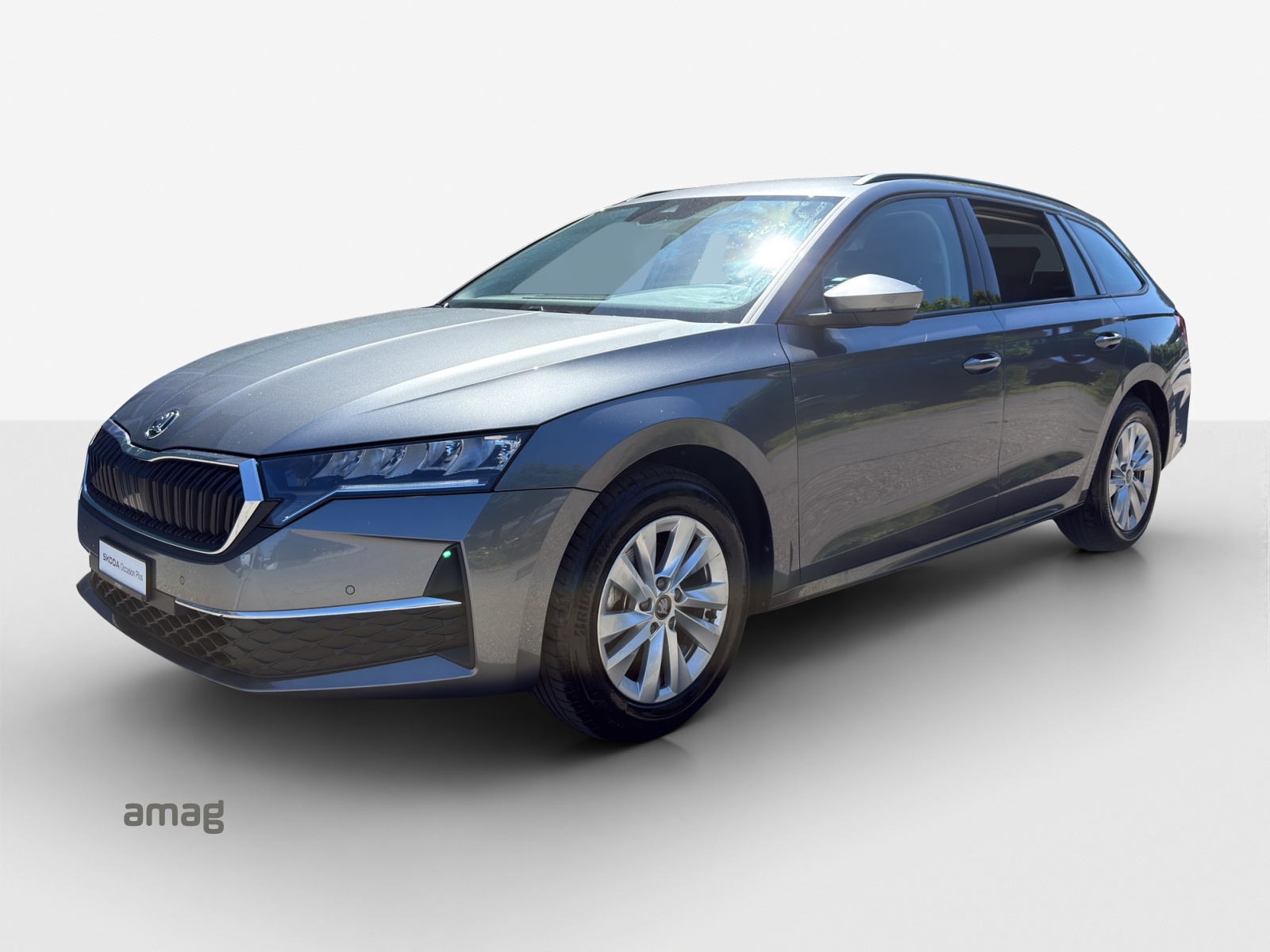 SKODA Octavia Combi 1.5 TSI mHEV DSG Dynamic-image-0