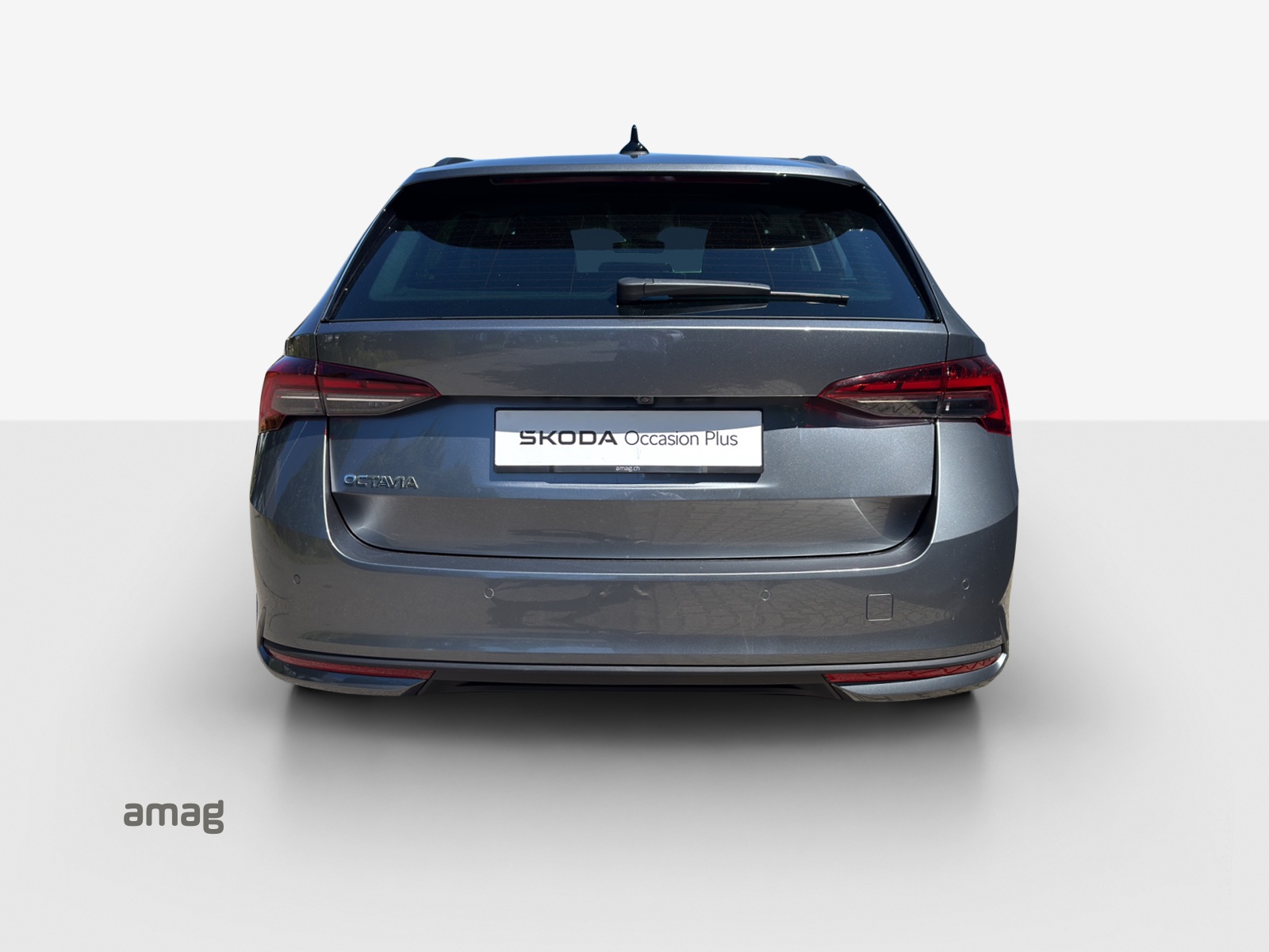 SKODA Octavia Combi 1.5 TSI mHEV DSG Dynamic-image-3