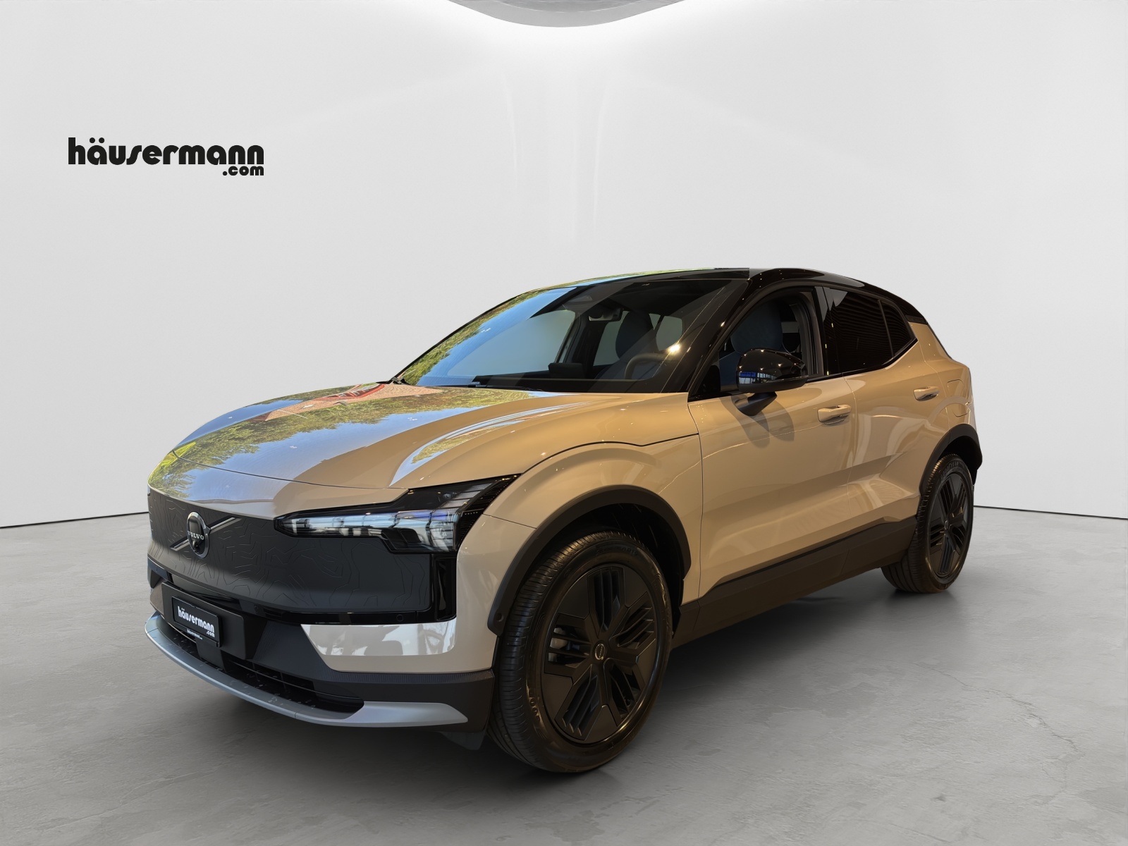VOLVO EX30 CC E60 Twin Performance AWD-image-0