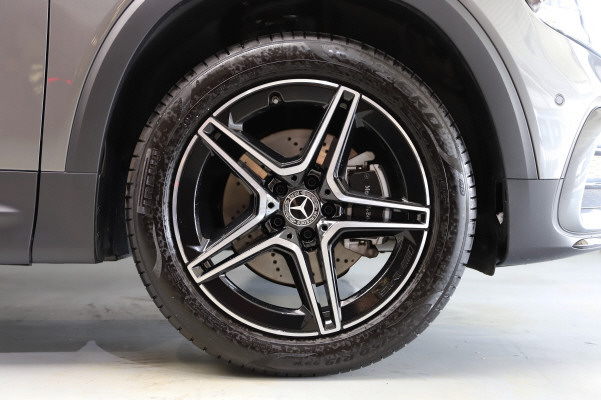 MERCEDES-BENZ GLB 200 7G-Tronic-image-12