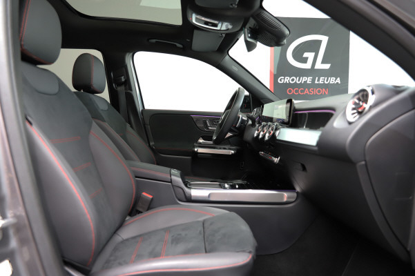MERCEDES-BENZ GLB 200 7G-Tronic-image-8
