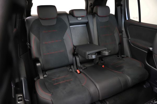 MERCEDES-BENZ GLB 200 7G-Tronic-image-10