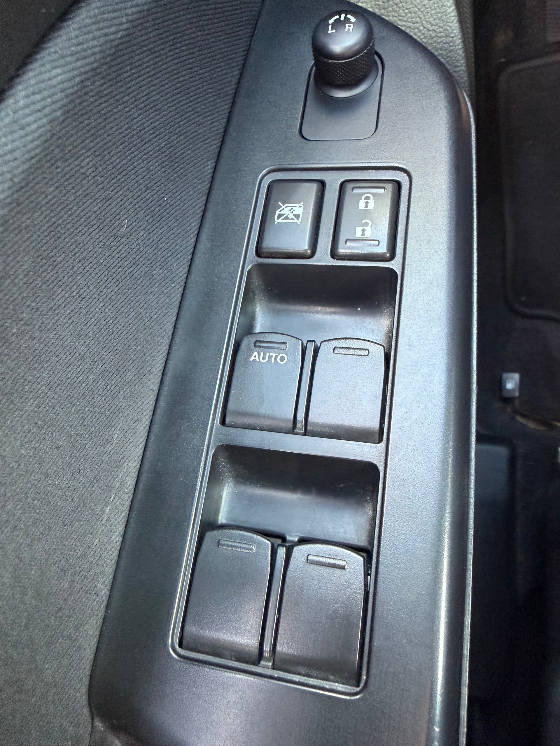 SUZUKI Swift 1.2i 16V GL Piz Sulai 4x4-image-15