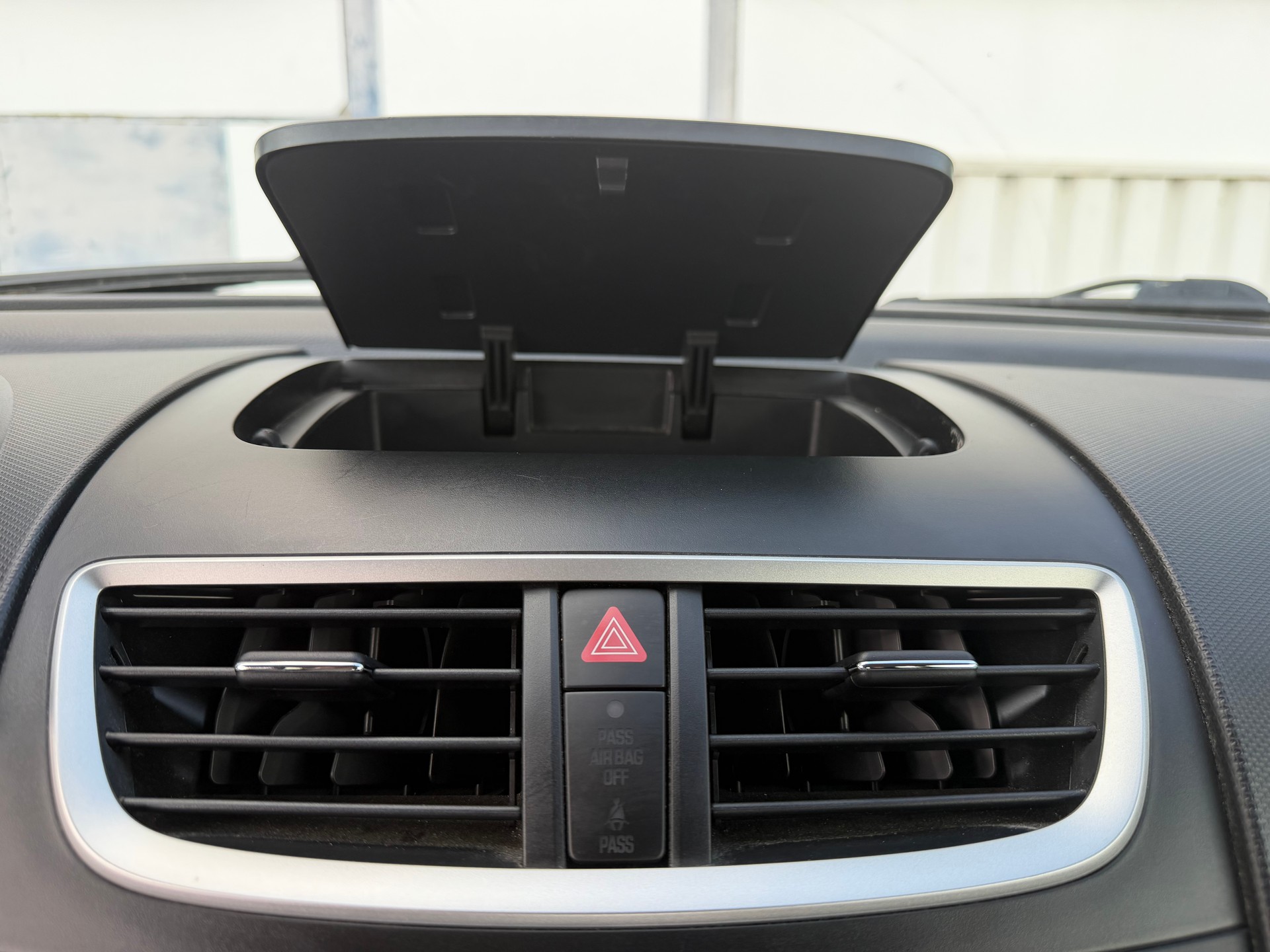 SUZUKI Swift 1.2i 16V GL Piz Sulai 4x4-image-14