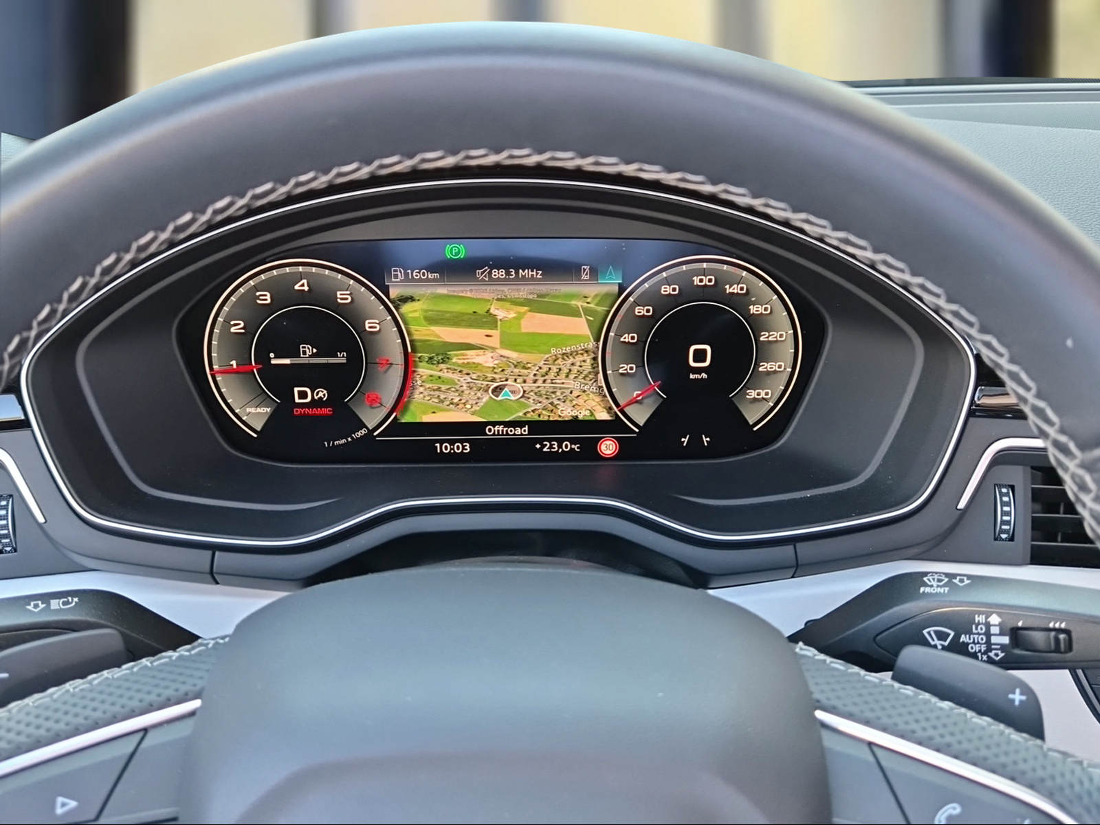 AUDI A5 Cabriolet 45 TFSI S-Line S-tronic quattro Mythosschwarz Metallic-image-9