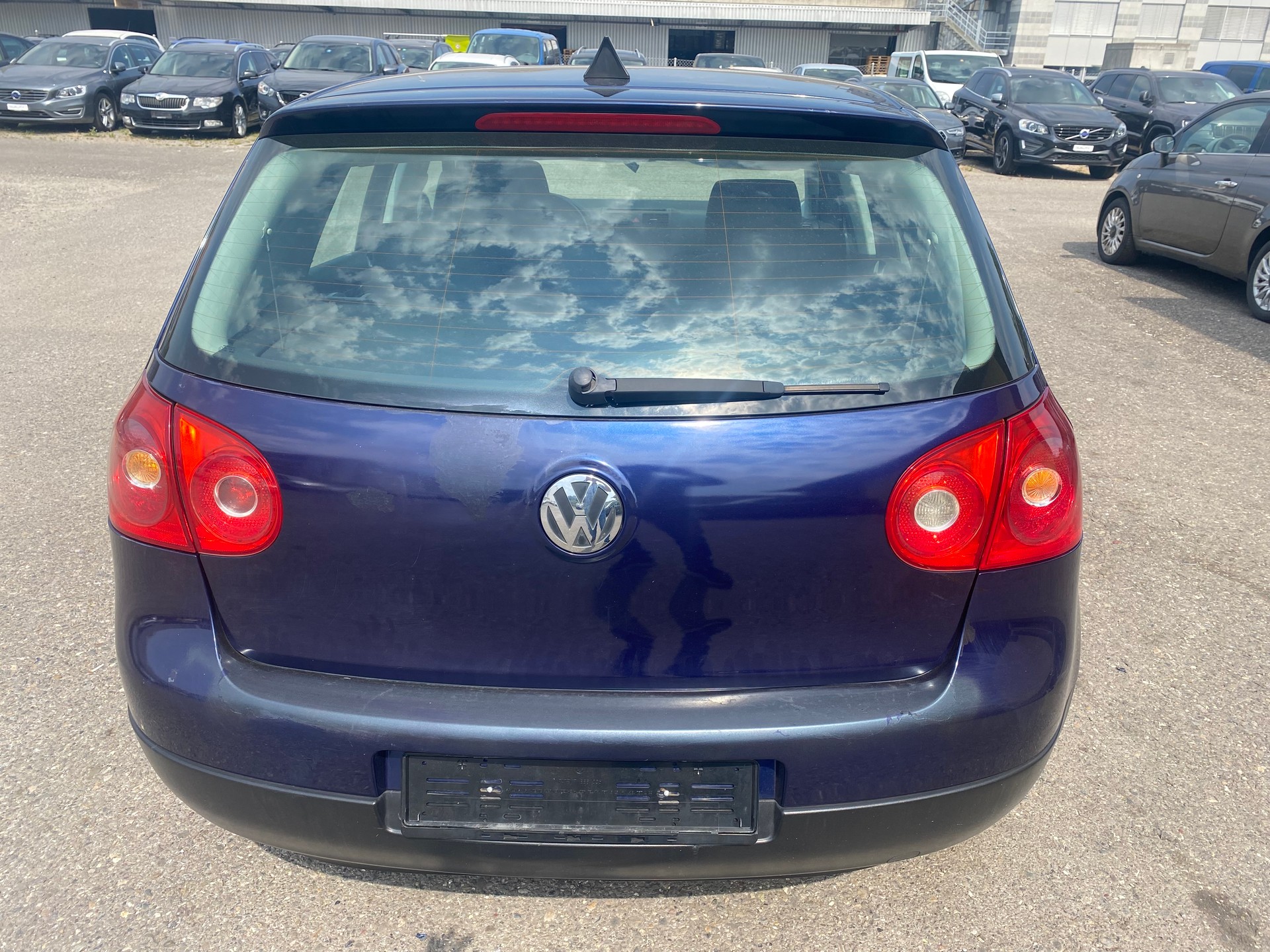 VW Golf 1.6 FSI Trendline-image-5