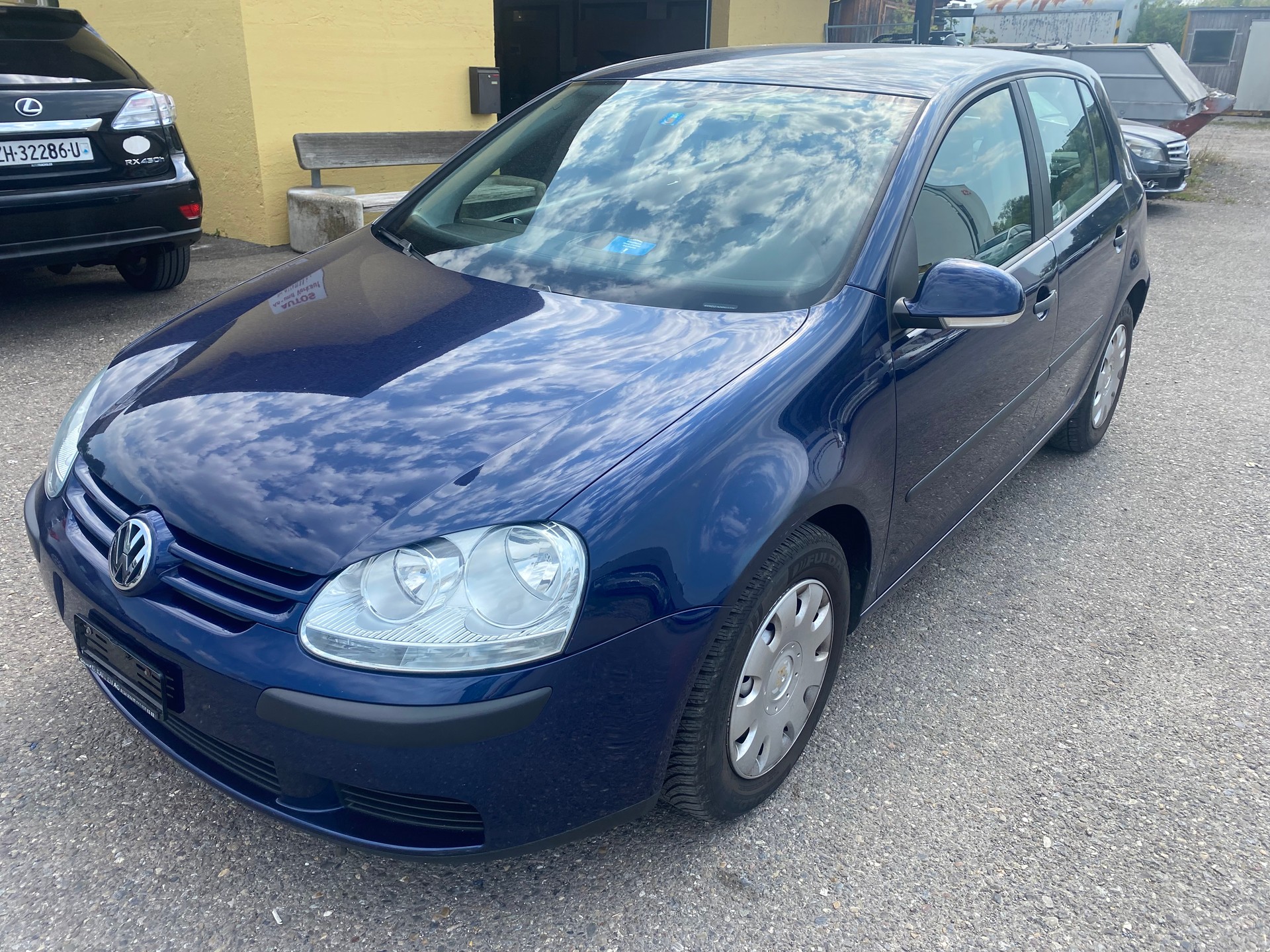 VW Golf 1.6 FSI Trendline-image-1