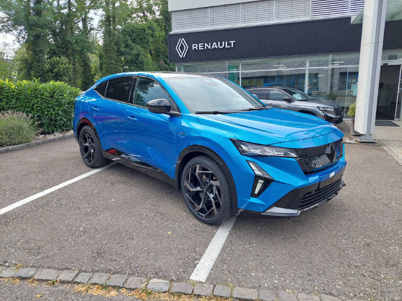 RENAULT Rafale E-Tech Plug-in Atelier Alpine 300PS 4x4-image-0