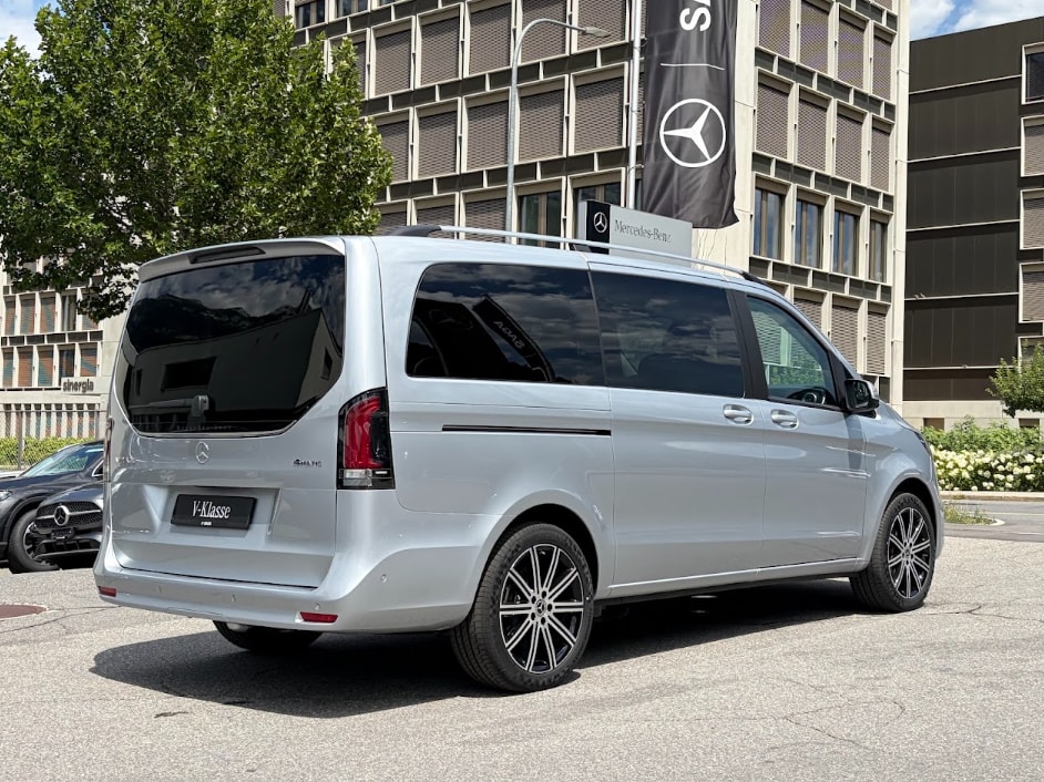 MERCEDES-BENZ V 250 d Style Lang TREND II 4MATIC-image-12