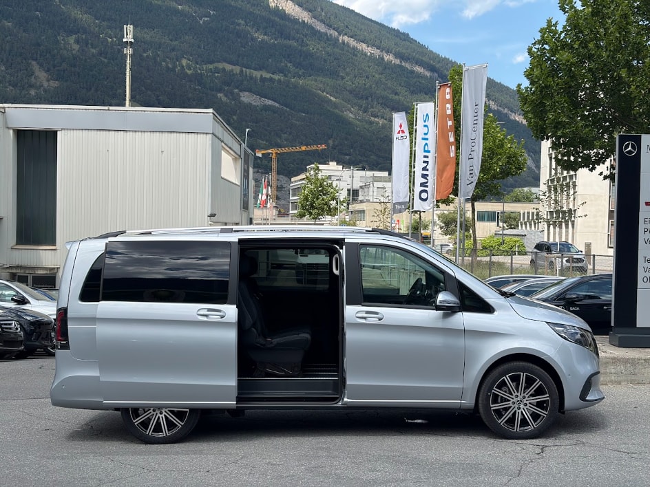 MERCEDES-BENZ V 250 d Style Lang TREND II 4MATIC-image-14