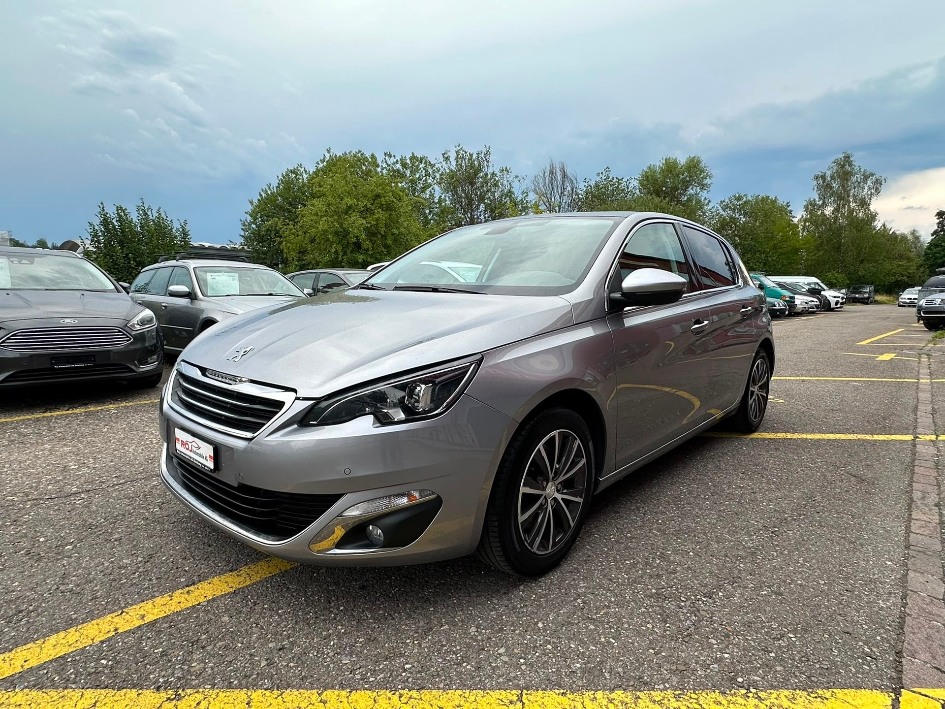 PEUGEOT 308 1.6 THP Allure-showroom-element-1