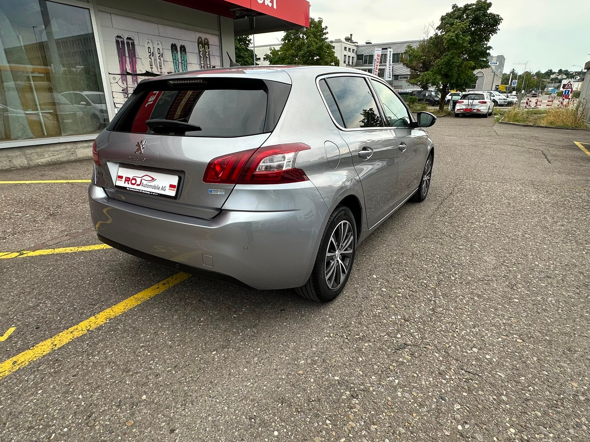 PEUGEOT 308 1.6 THP Allure-image-5
