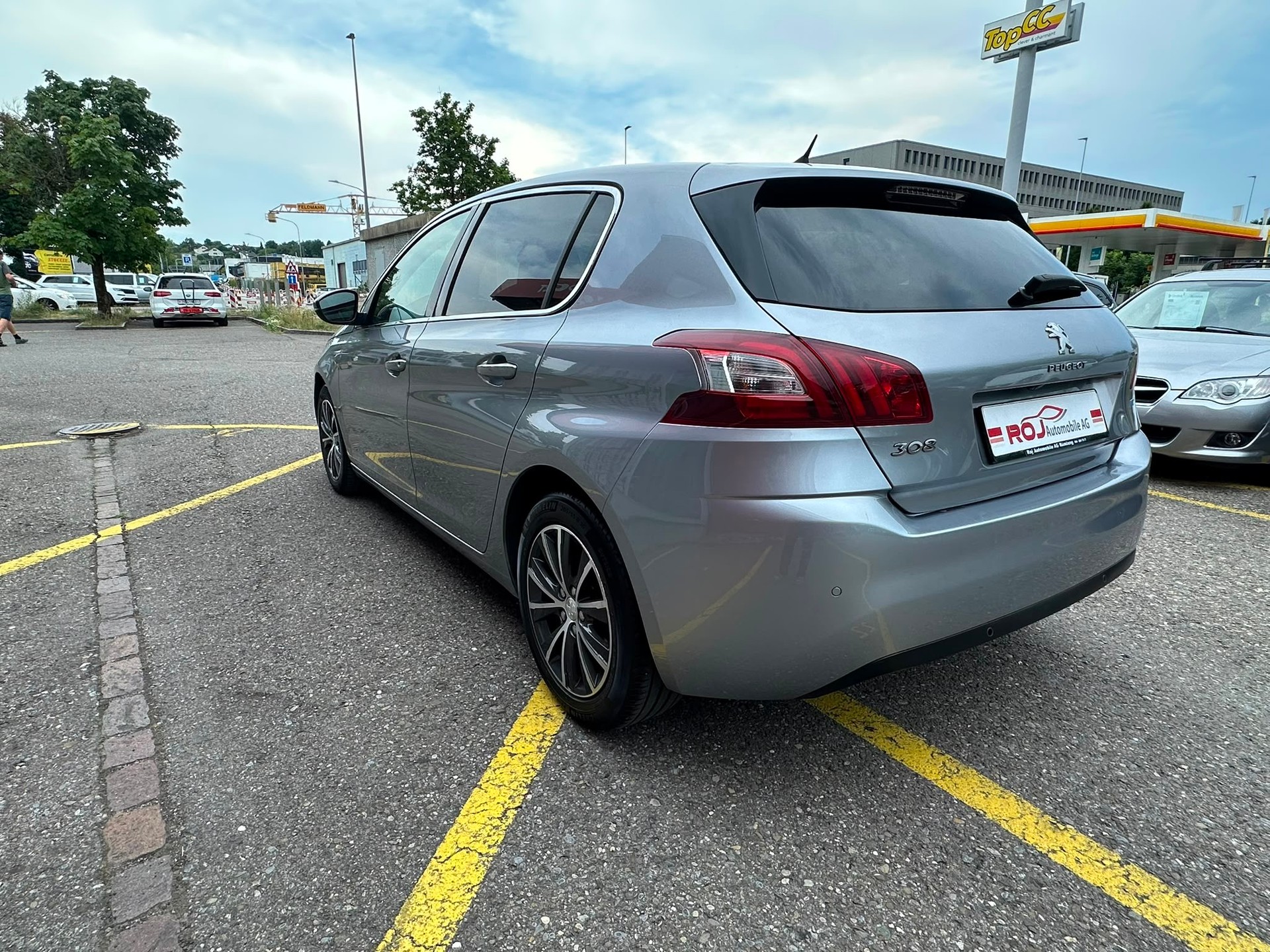 PEUGEOT 308 1.6 THP Allure-image-7