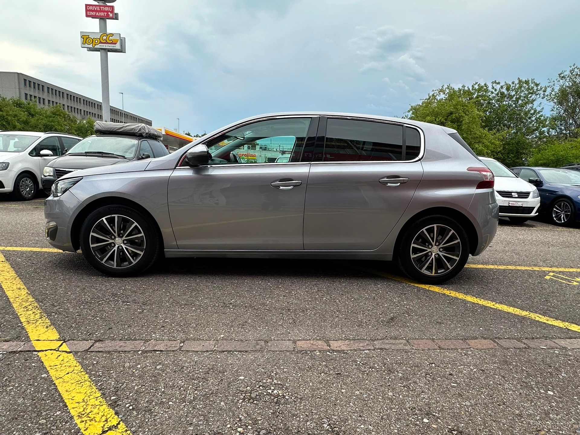 PEUGEOT 308 1.6 THP Allure