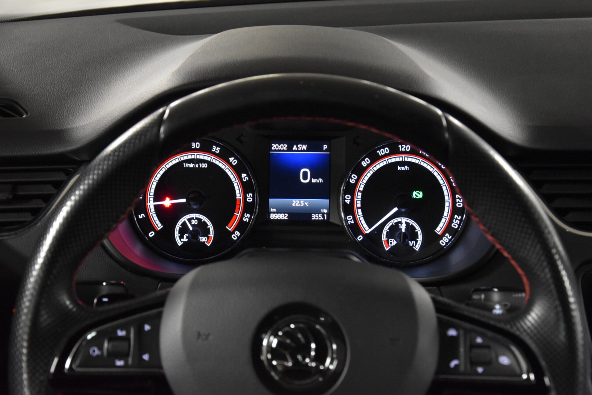 SKODA Octavia Combi 2.0 TDI RS 4x4 DSG-image-11