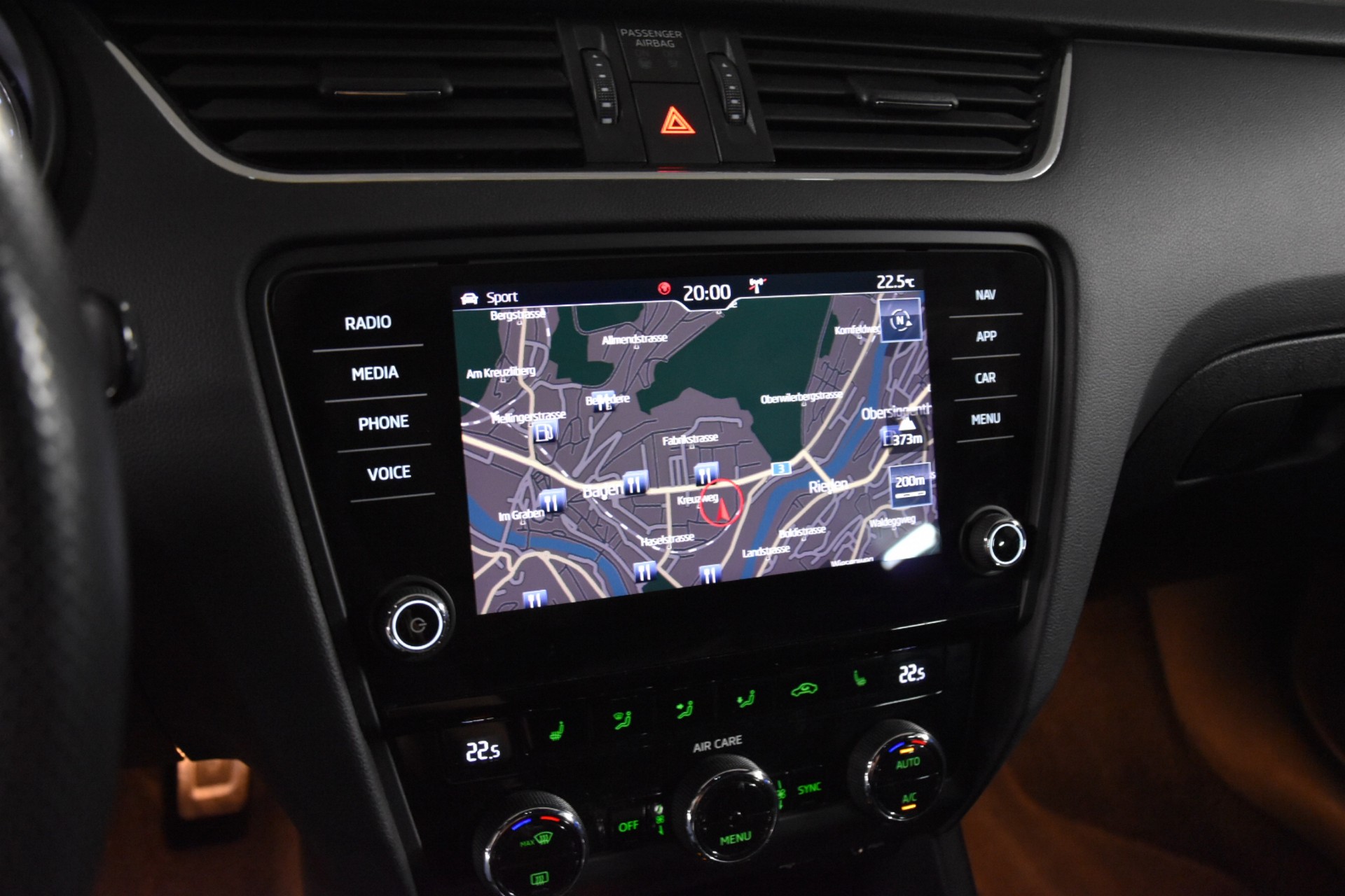 SKODA Octavia Combi 2.0 TDI RS 4x4 DSG-image-14
