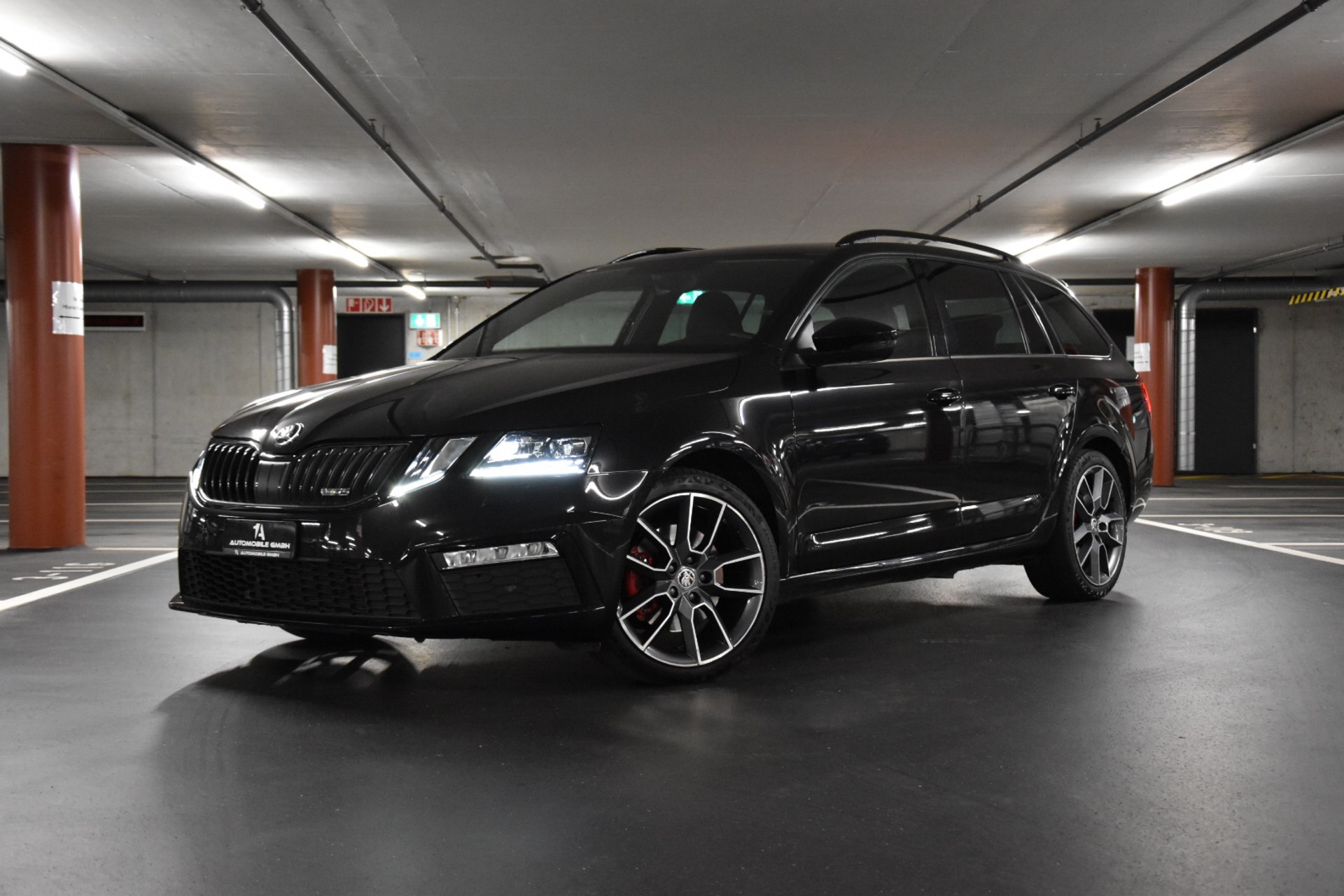 SKODA Octavia Combi 2.0 TDI RS 4x4 DSG