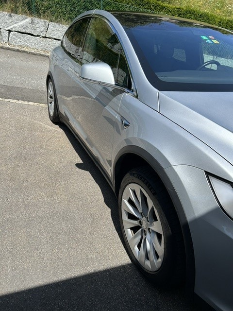 TESLA 100 D-image-3