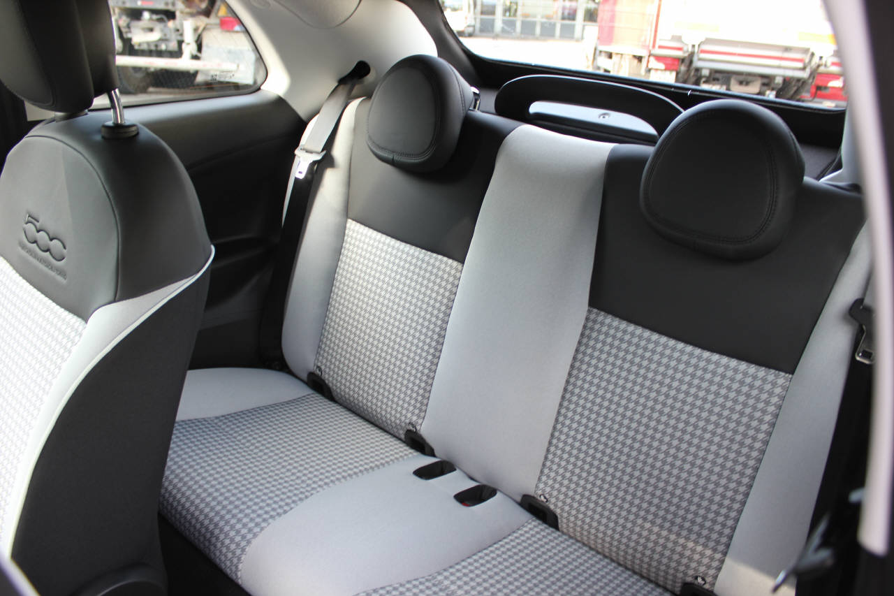 FIAT 500 Cabrio 1.0 Hybrid Dolcevita-image-5