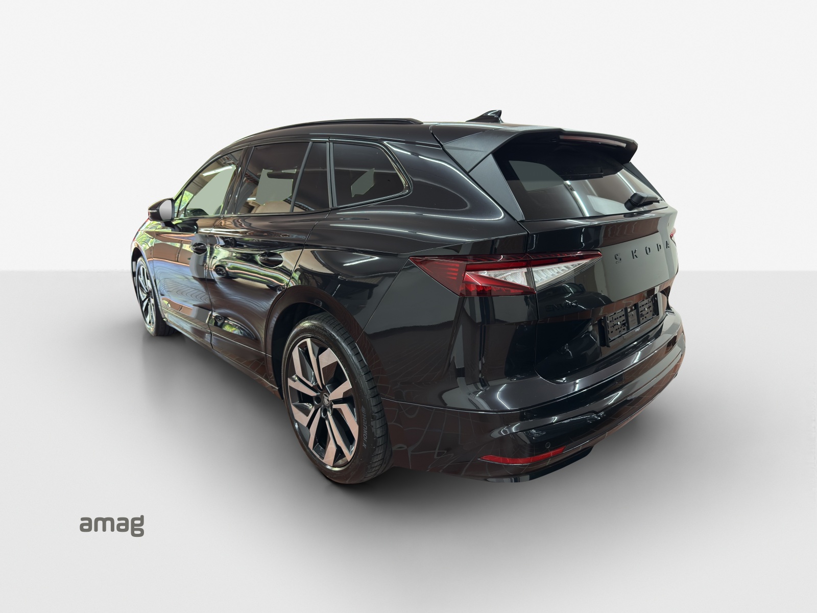 SKODA Enyaq 85 Sportline-showroom-element-2