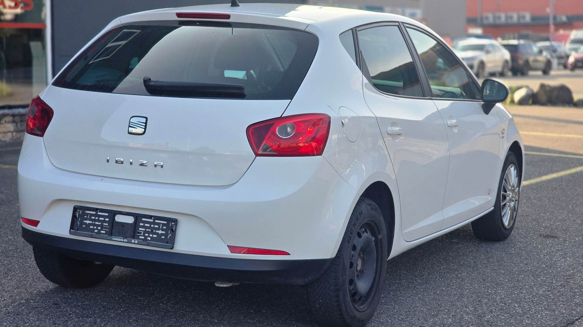 SEAT Ibiza SC 1.2 TSI Style-image-3