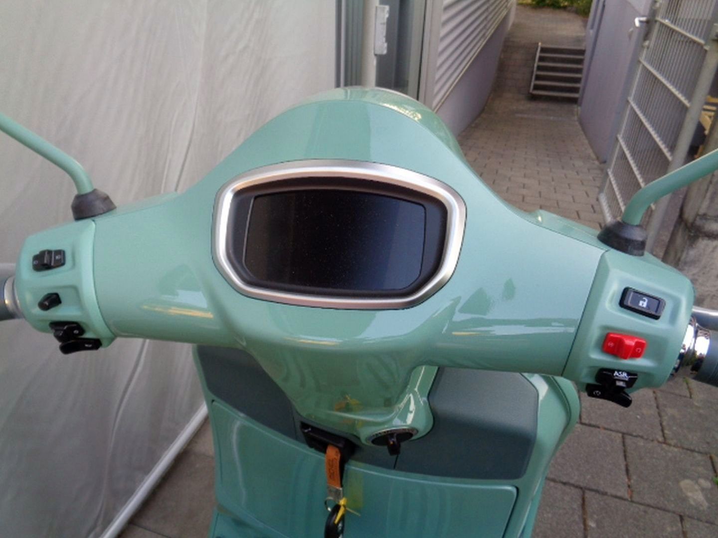 PIAGGIO VESPA GTS 310 80TH E5-image-8
