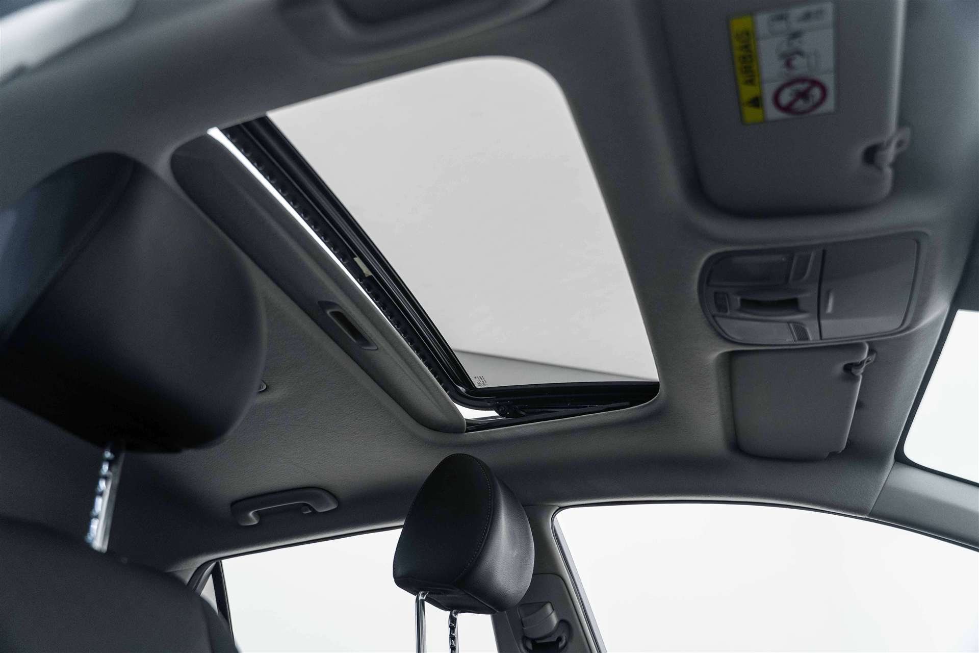 KIA KIA Stonic MHEV-image-11