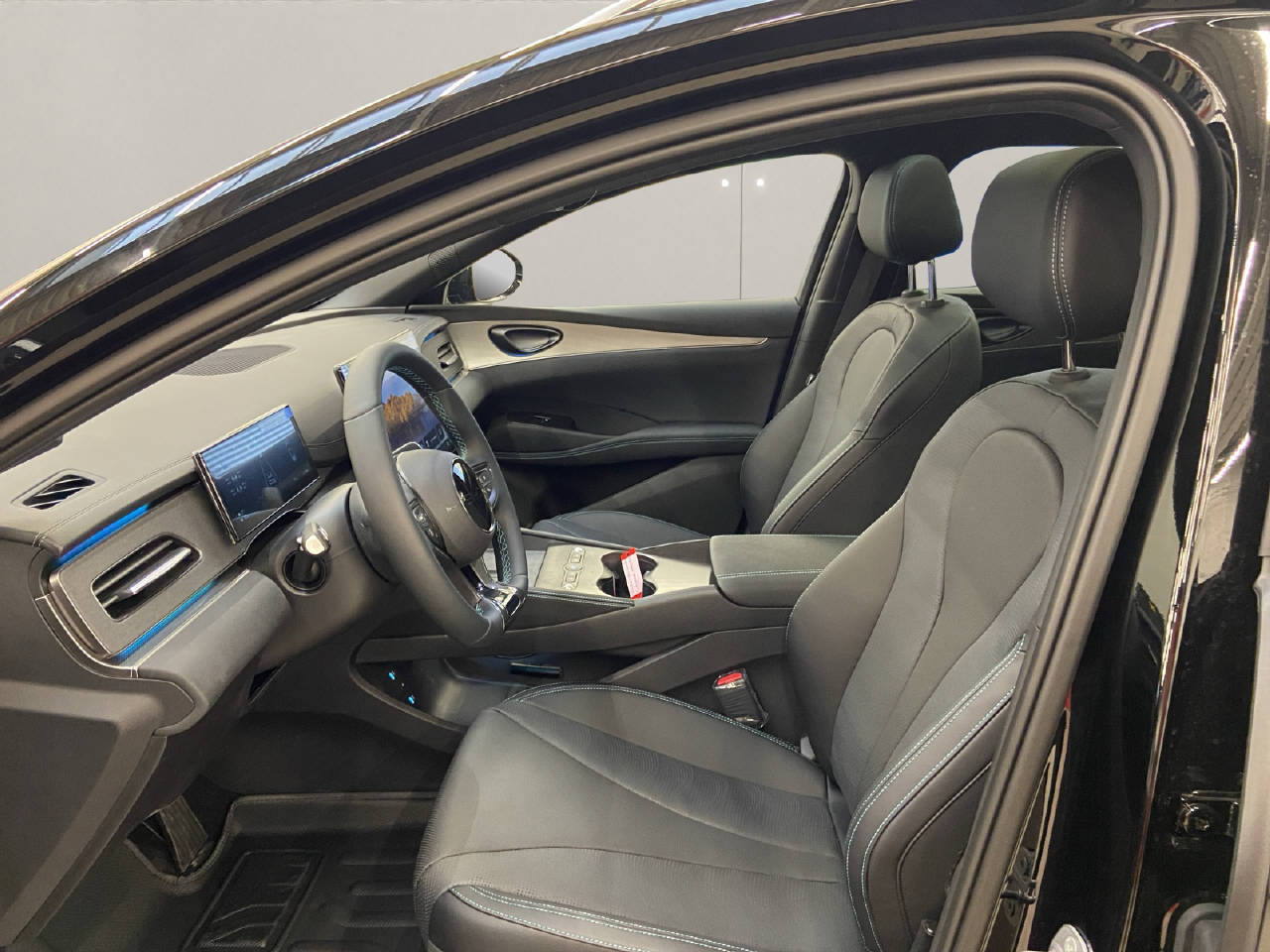 BYD Seal 6 DM-i Touring Comfort-image-4