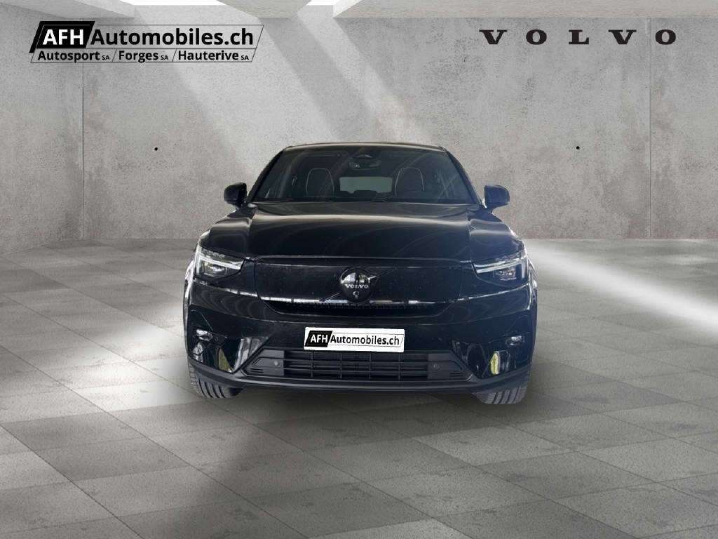 VOLVO EC40 Twin Performance Black Edition AWD-image-16