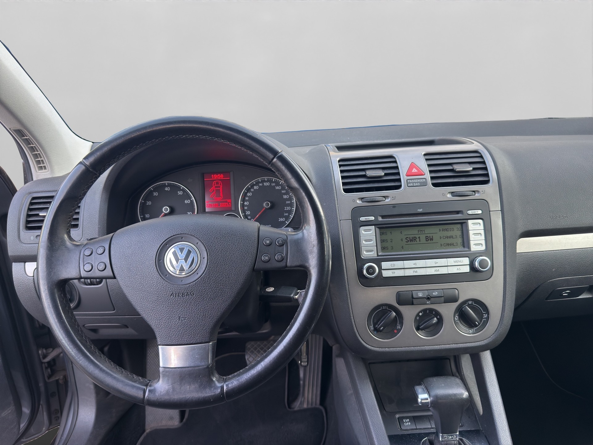 VW Golf 1.4 TSI Comfortline DSG-image-8