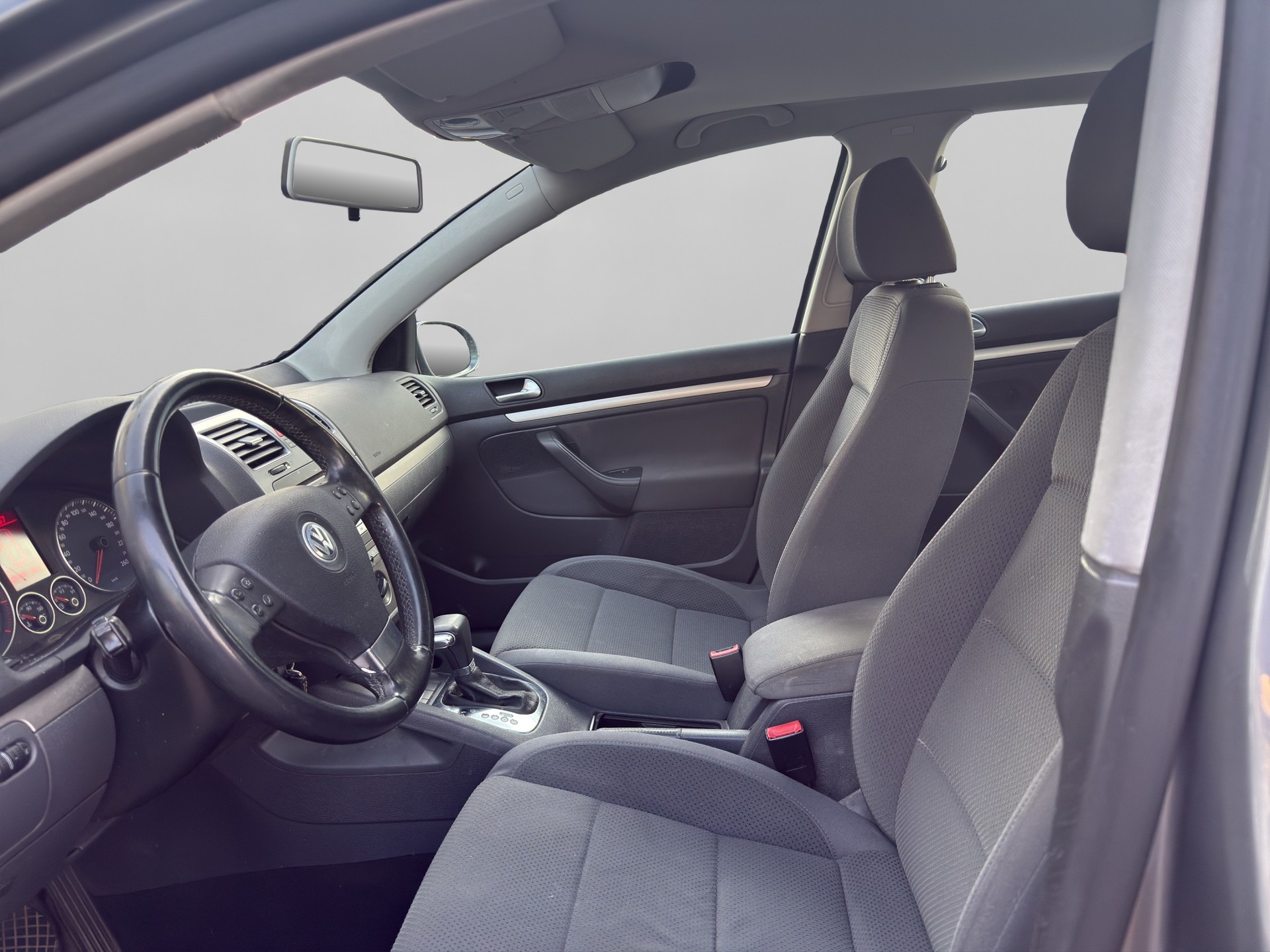 VW Golf 1.4 TSI Comfortline DSG-image-9