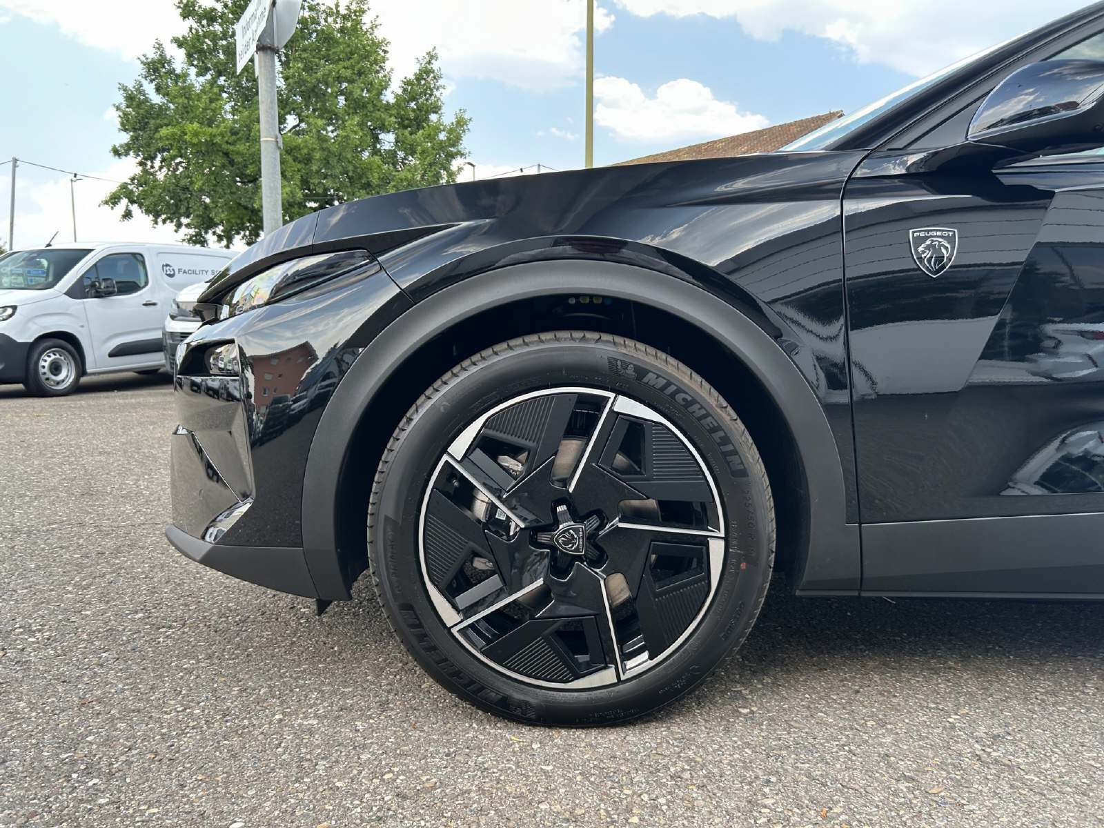 PEUGEOT 408 e-GT Exclusive-image-5