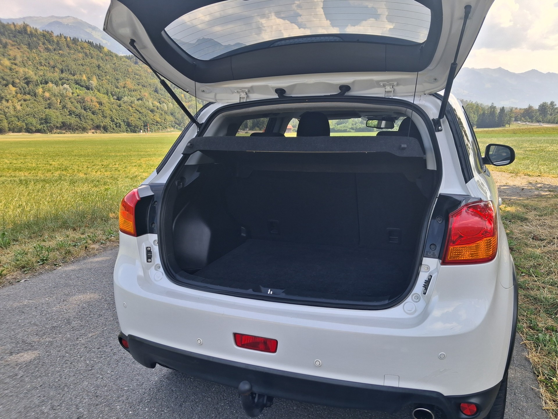 MITSUBISHI ASX 2.2 DID Style Hyaku Edition 4WD Automatic-image-10