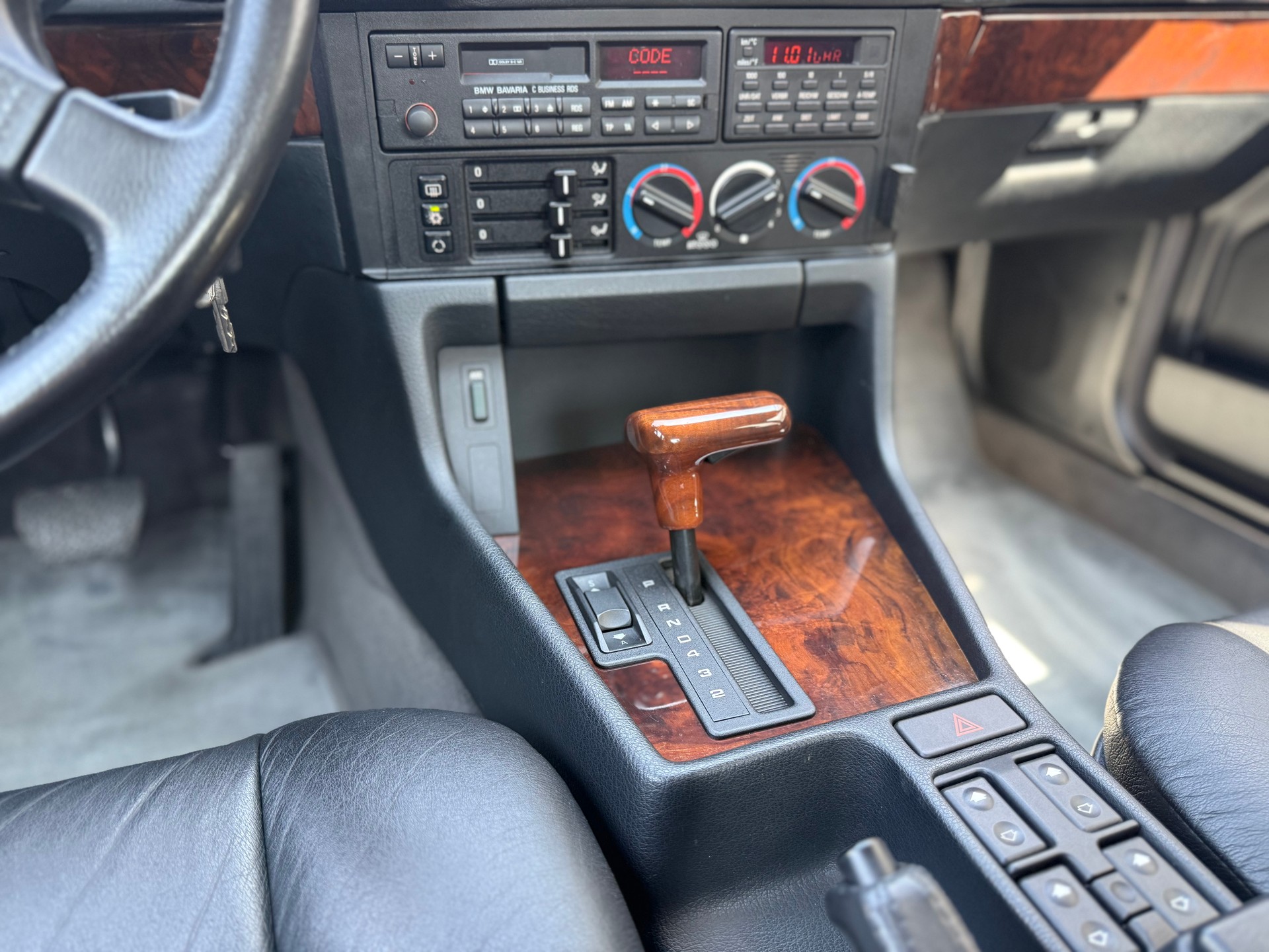 BMW 530i V8 A E39-image-16