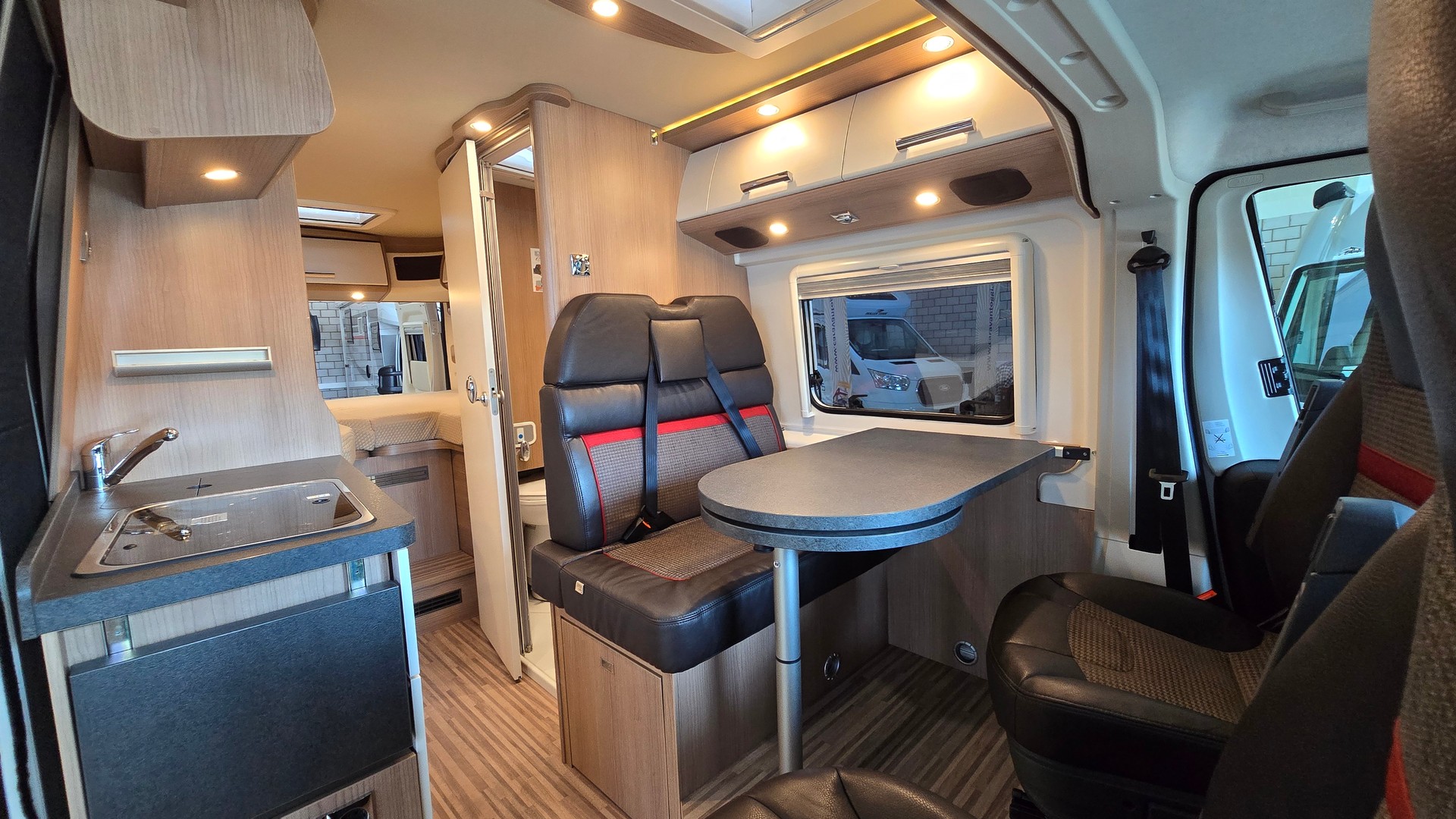 MALIBU Van 640 LE "by Carthago" / Fiat Ducato 2.3MJT 150PS-image-11
