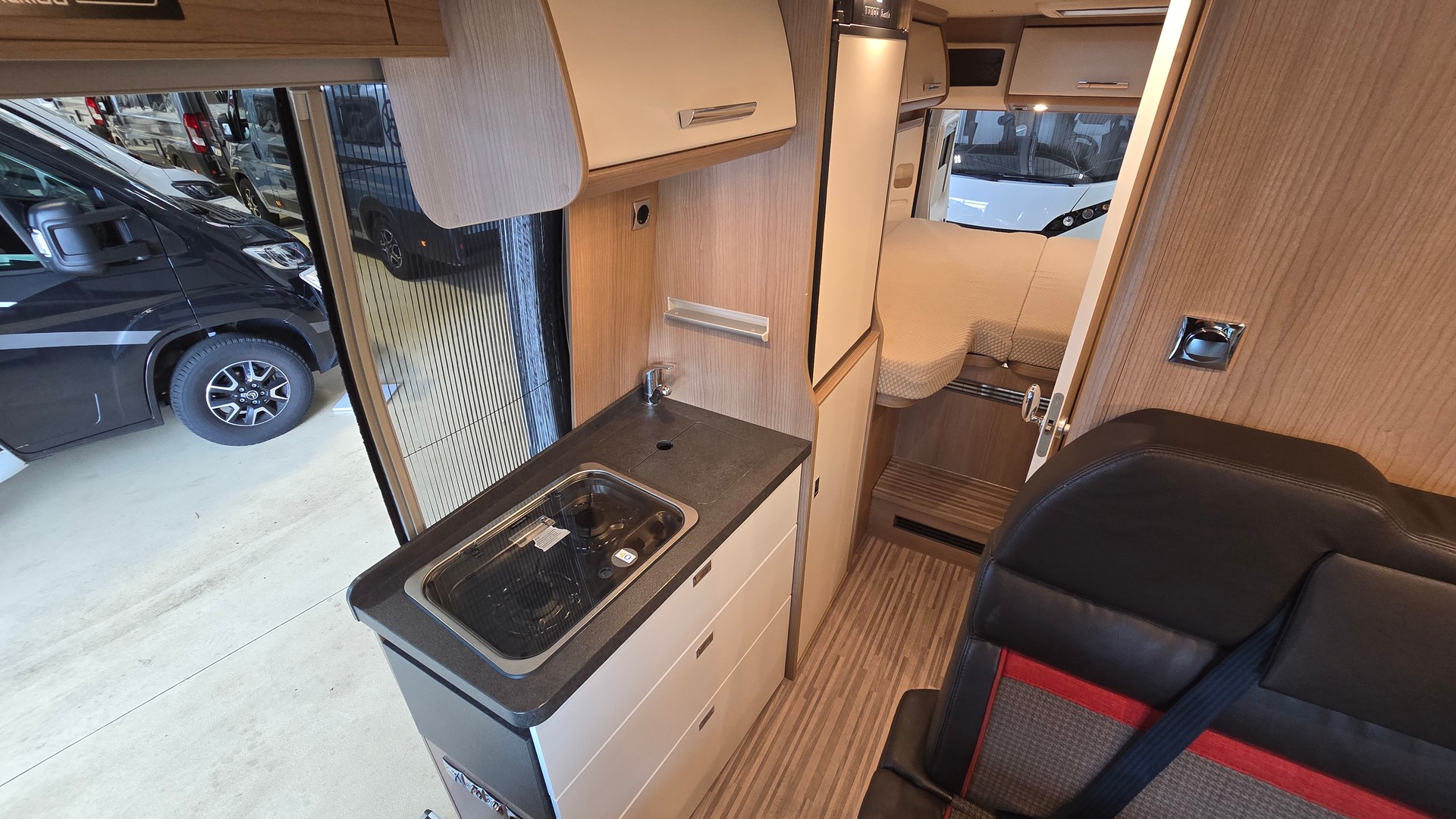 MALIBU Van 640 LE "by Carthago" / Fiat Ducato 2.3MJT 150PS-image-14