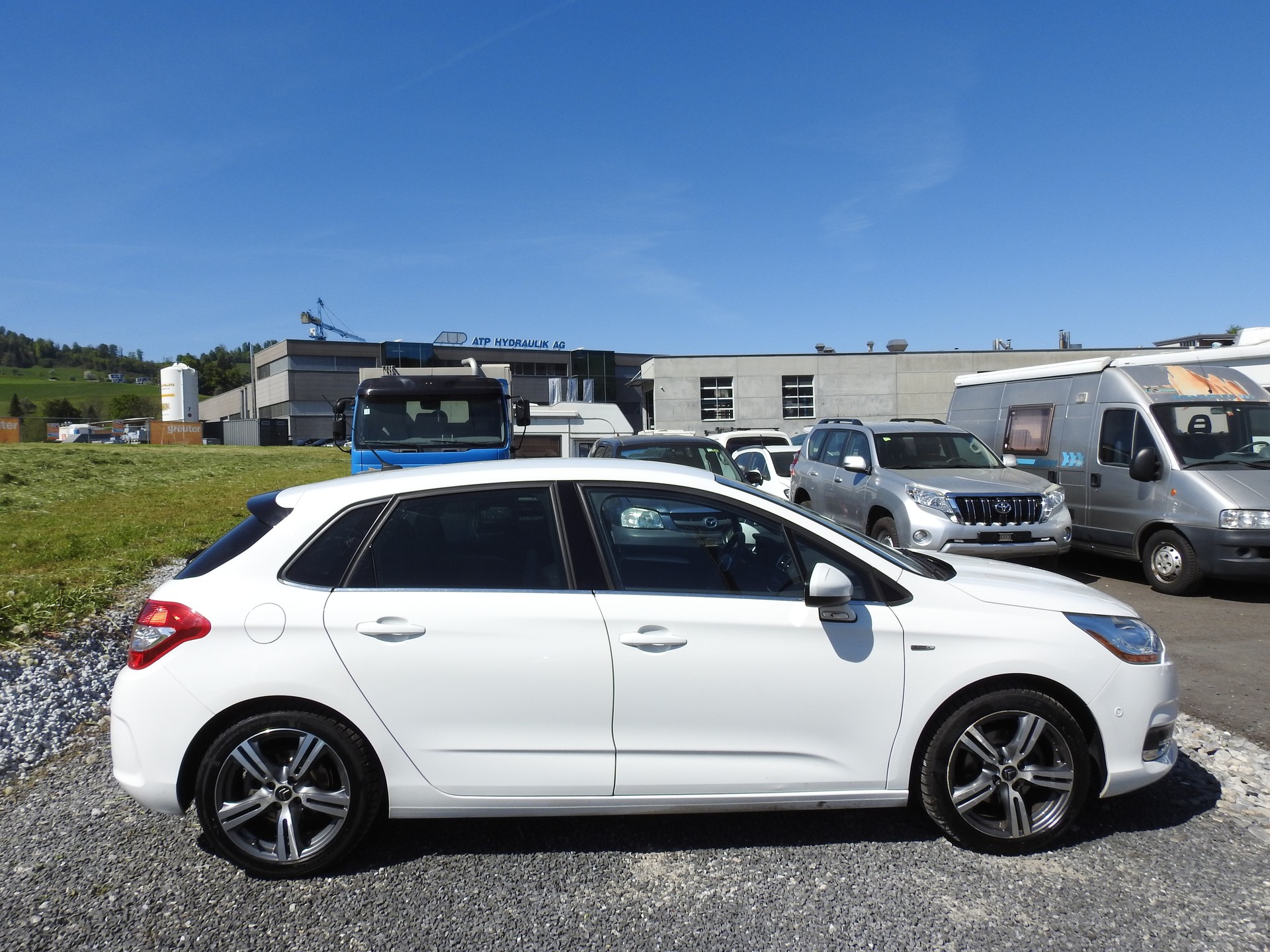CITROEN Berline 1.6 e-HDi SST Exklusive-image-6